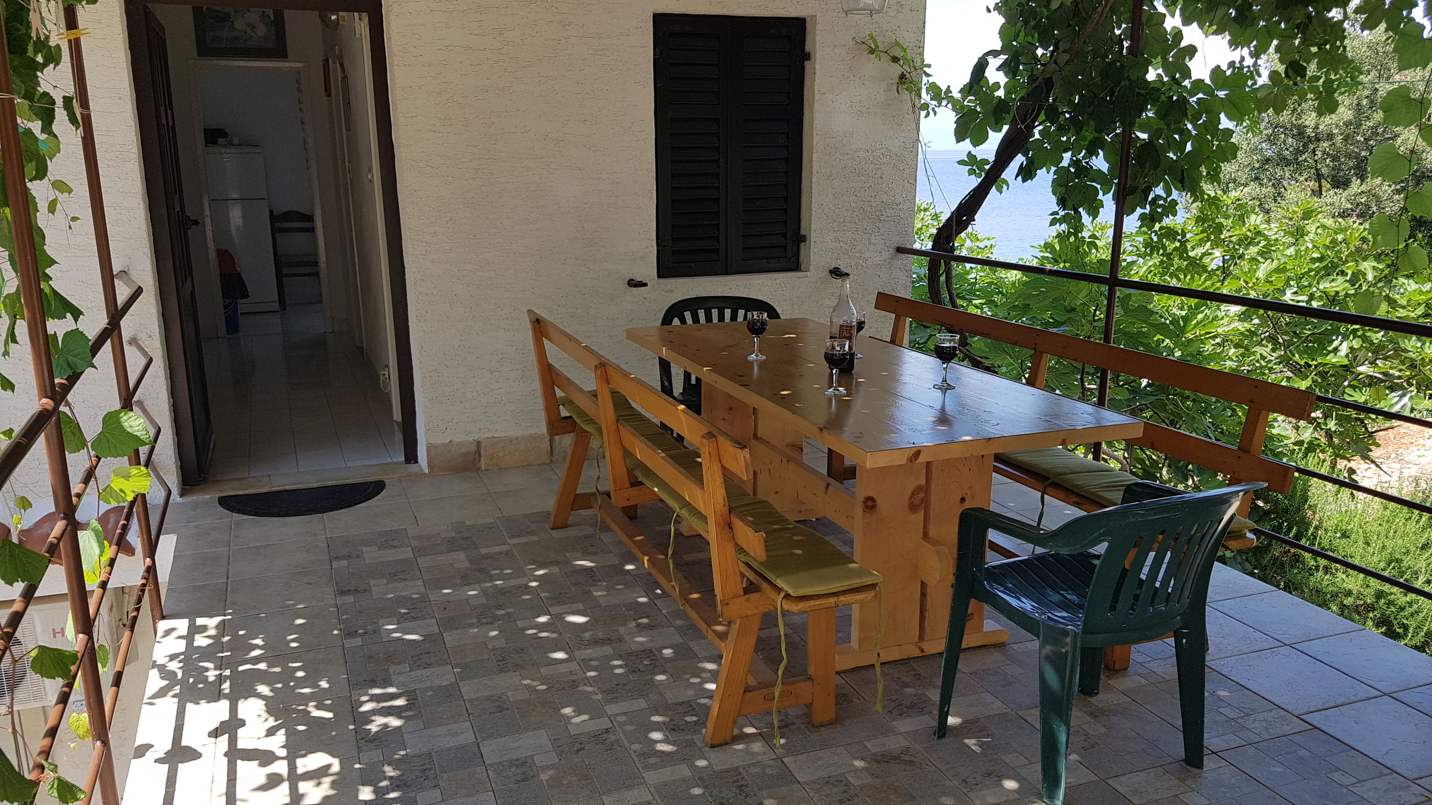 Apartments Teo i Ivana 53421-A2