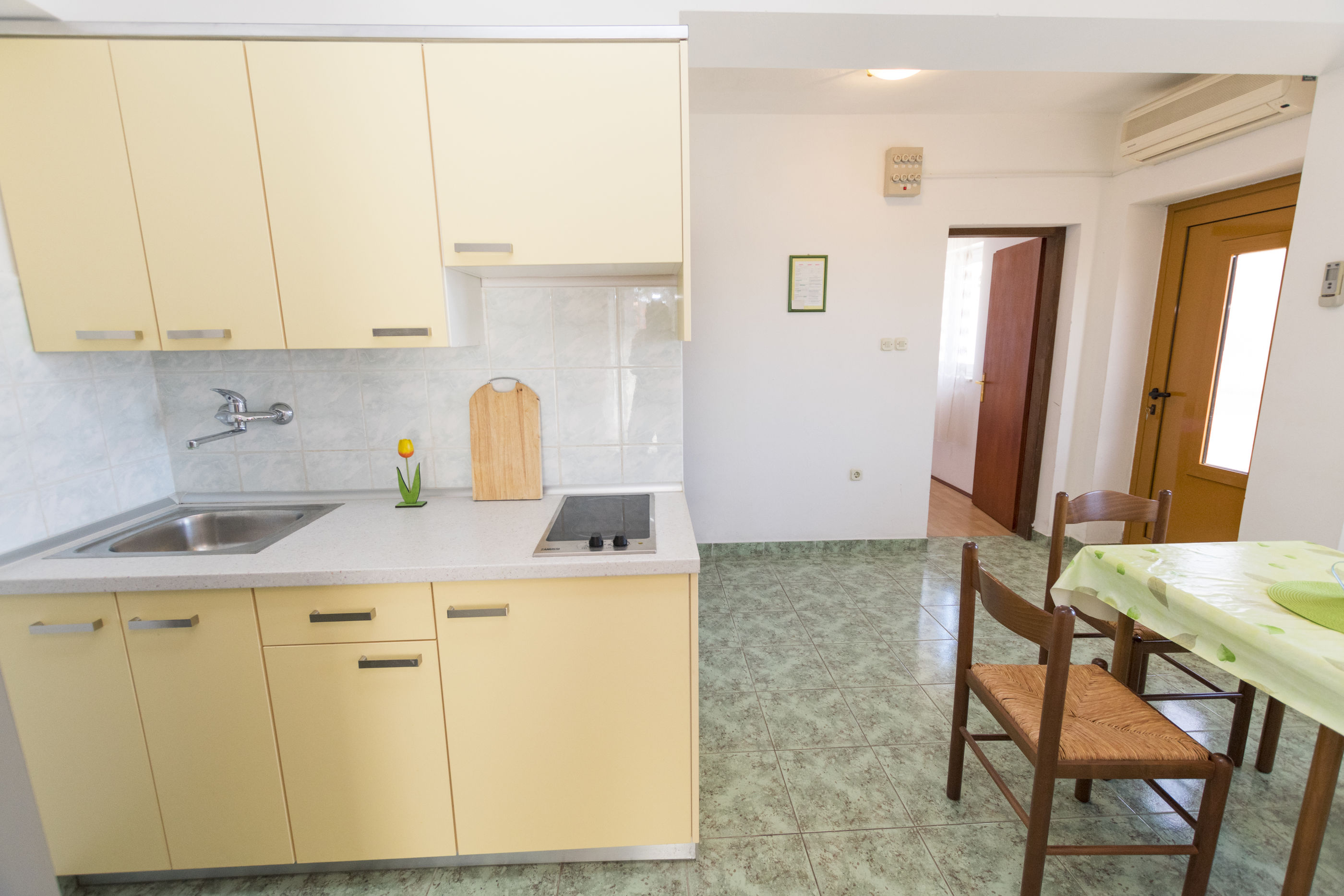 Apartments Ksenija 51051-A2