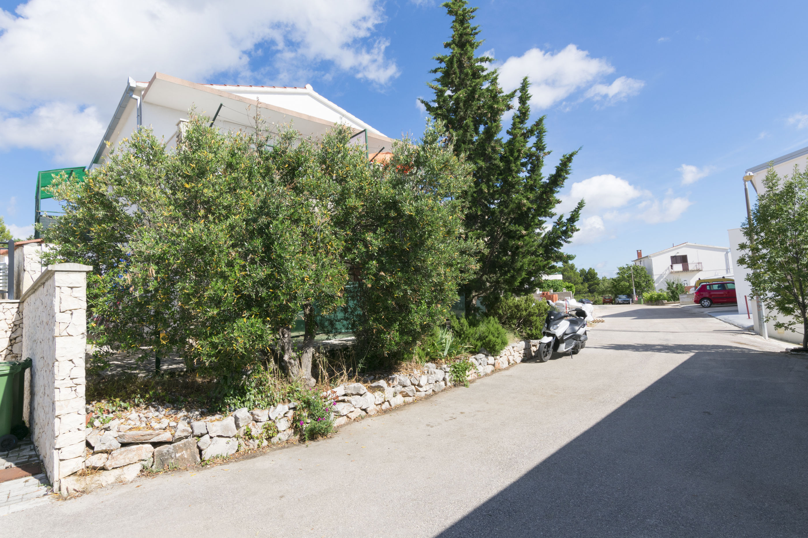 Apartments Ksenija 51051-A1