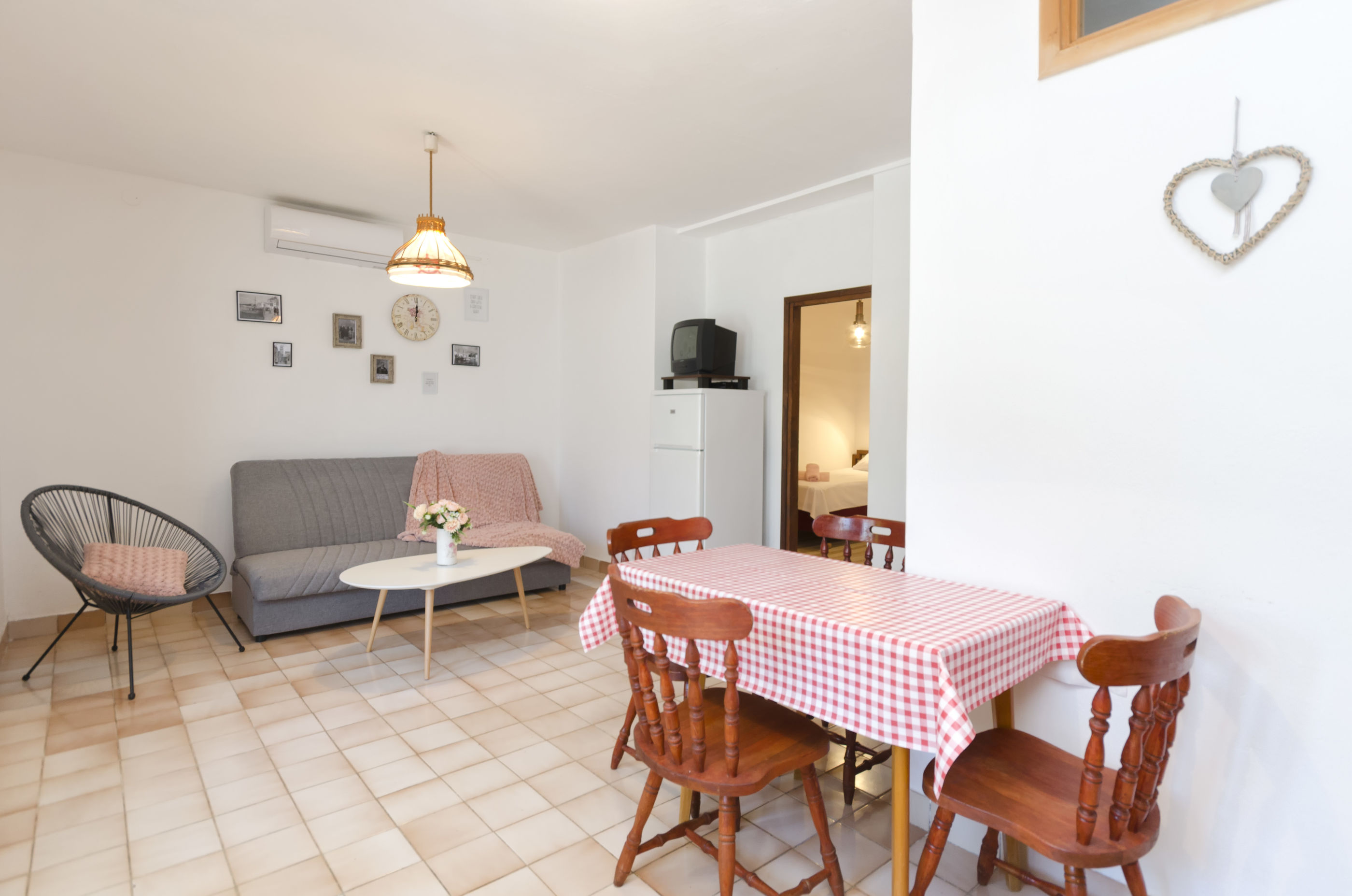 Apartments Vesna with pool 19601-A1