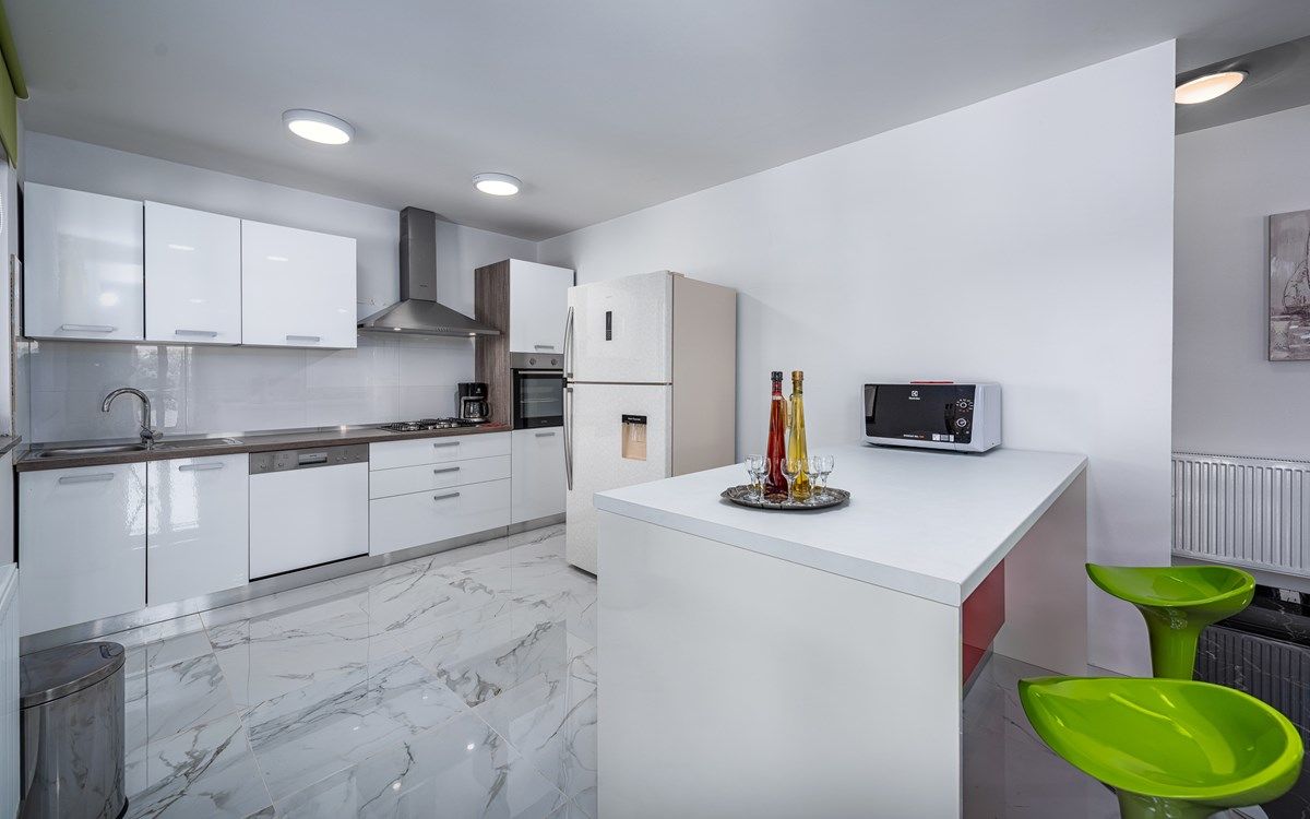 Villa Frankovici 73797-K1