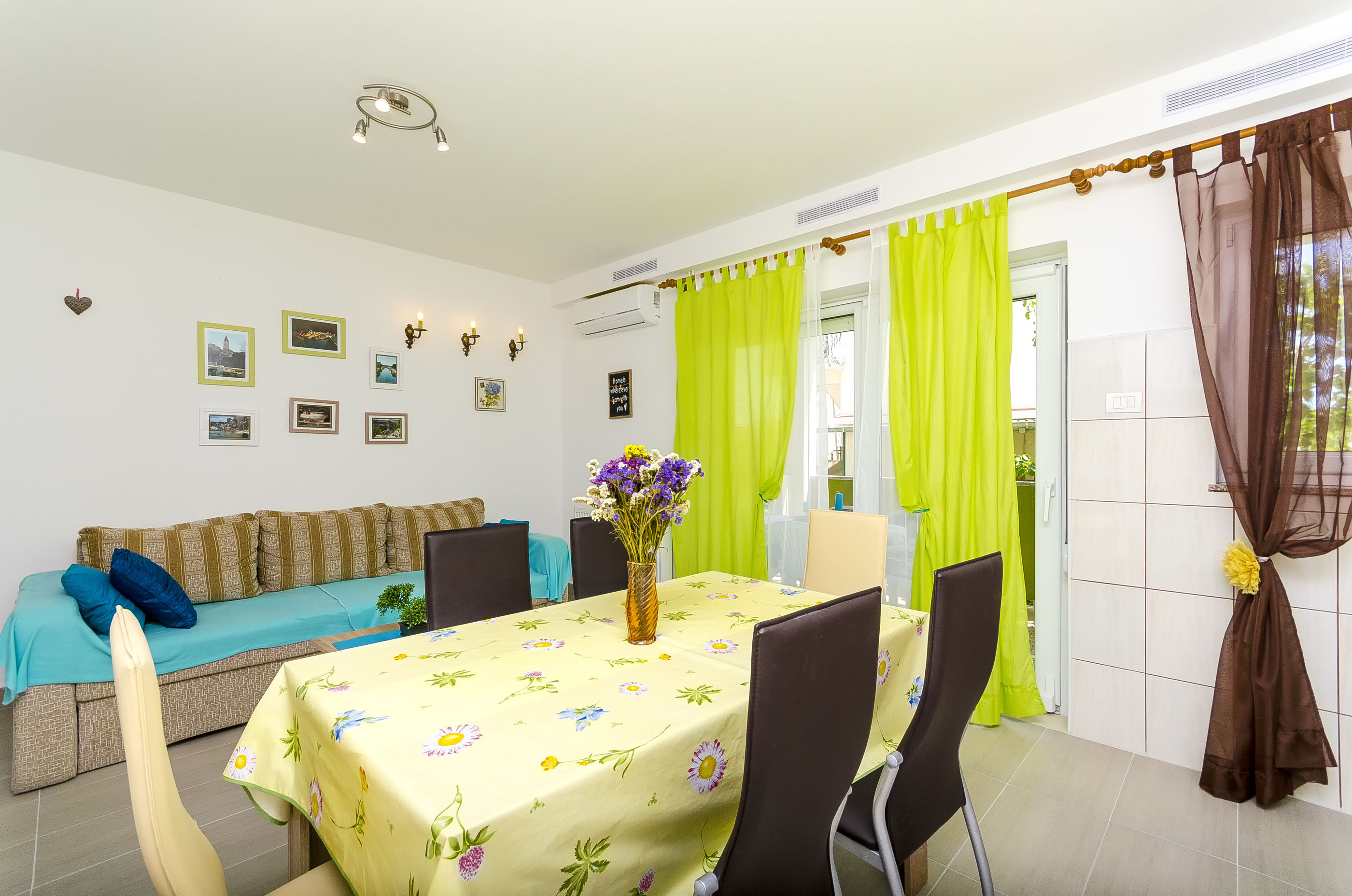 Apartment 3M 47211-A1