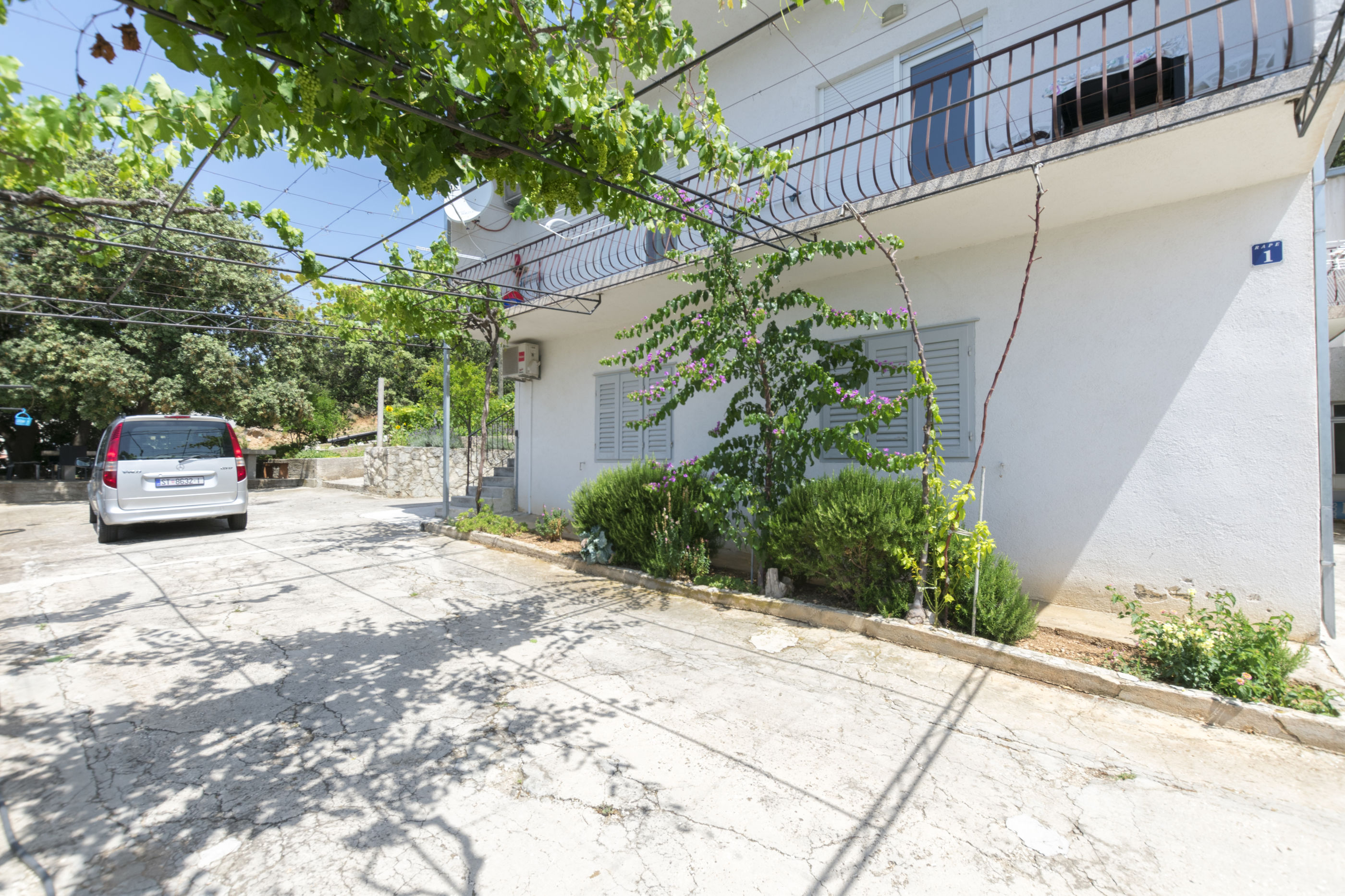 Apartments Jozo 54941-A4