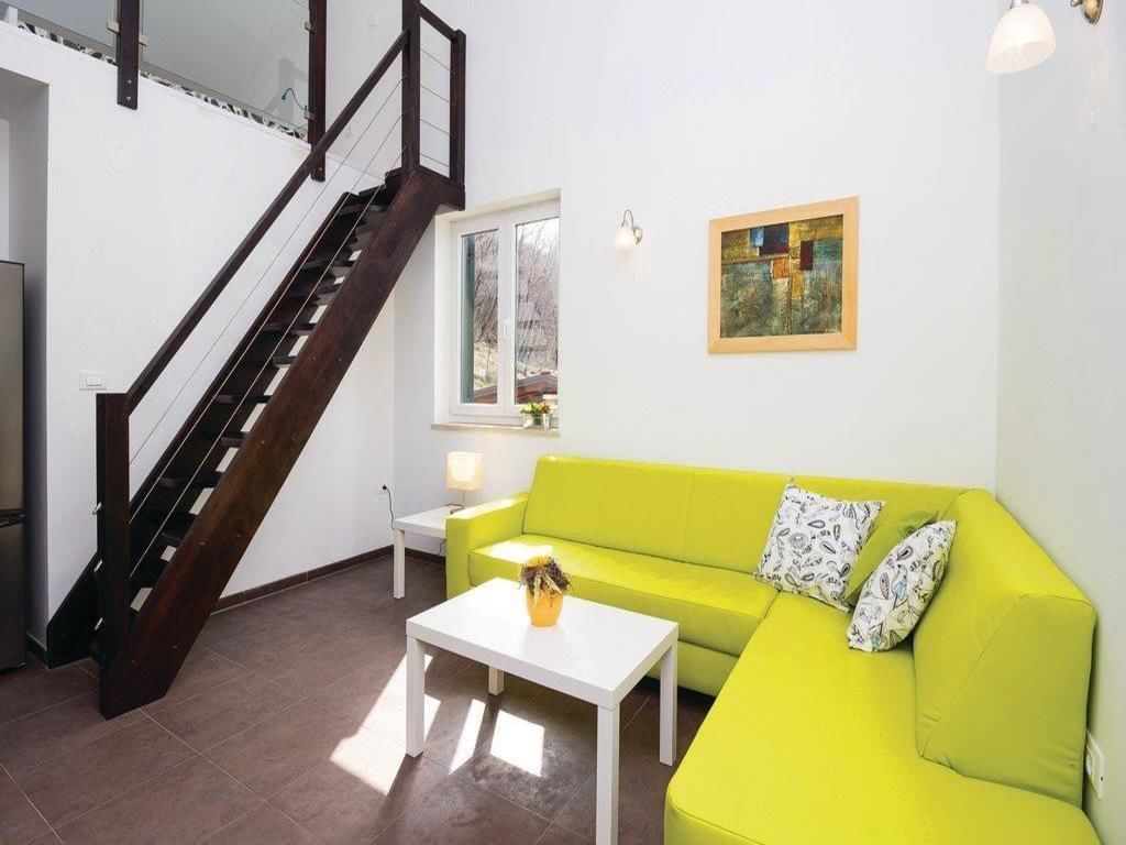 Apartments Gržić 54391-A1
