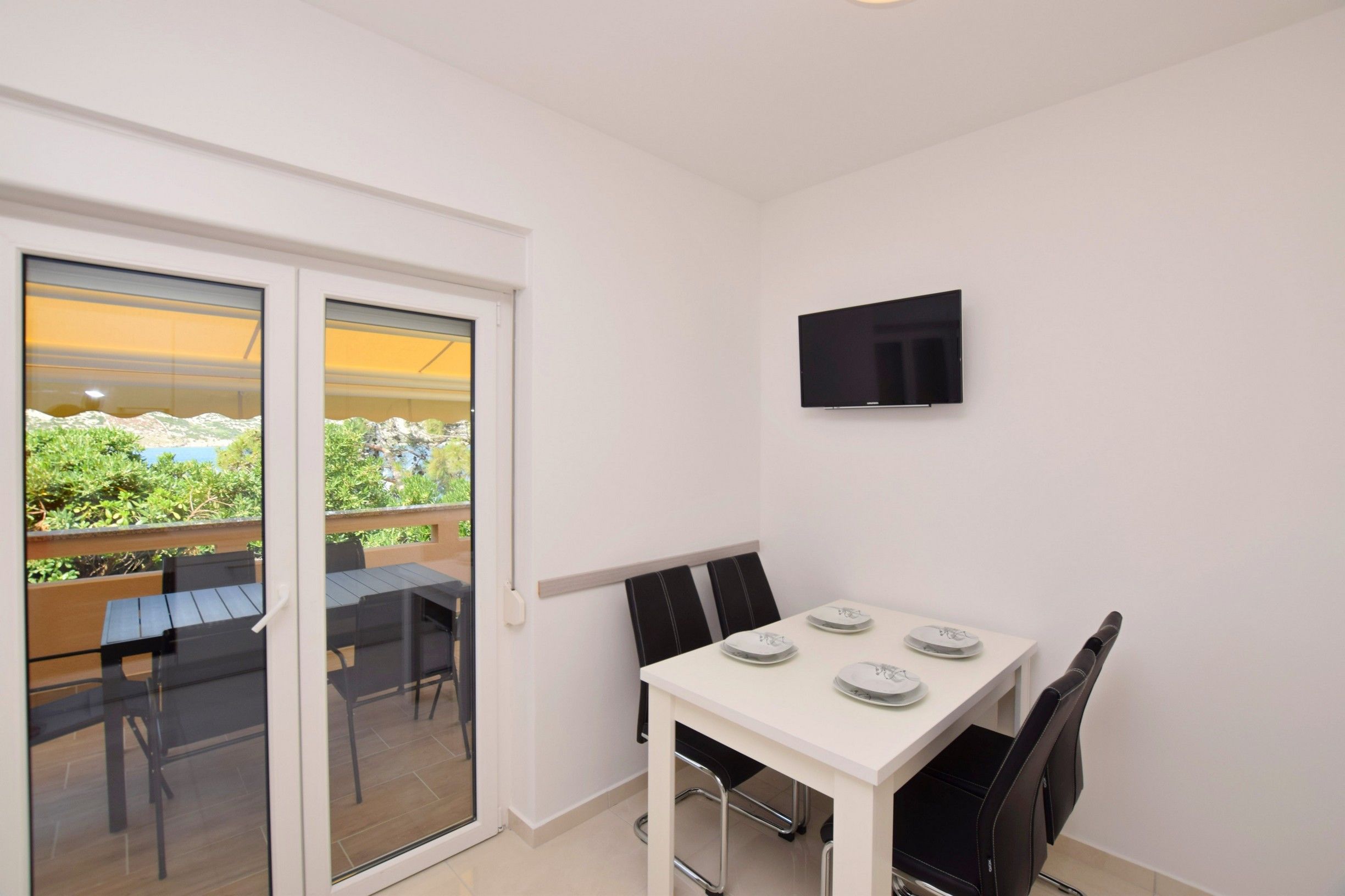 Apartments A-Z 55061-A3