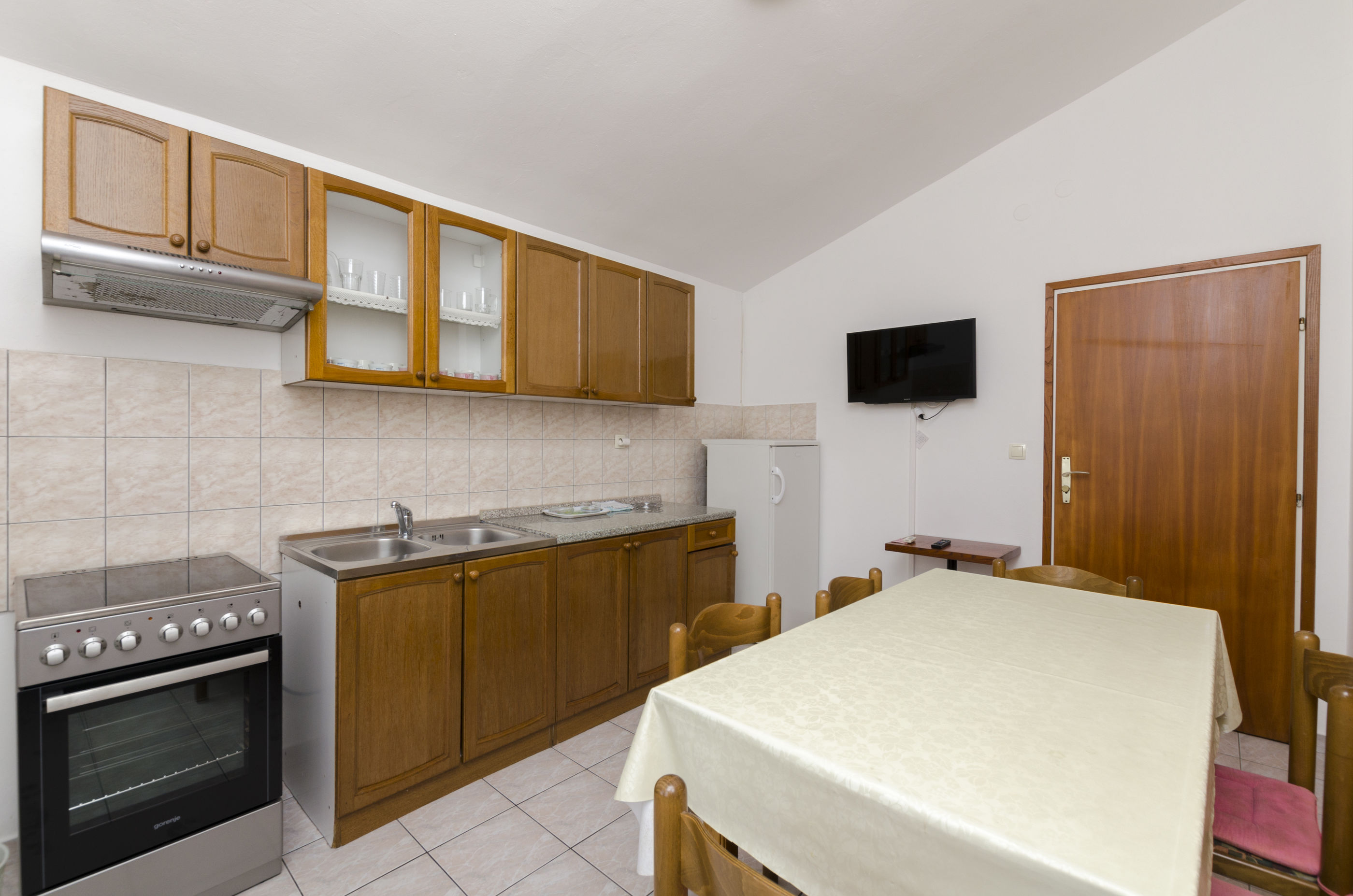 Apartment Damir 41228-A2