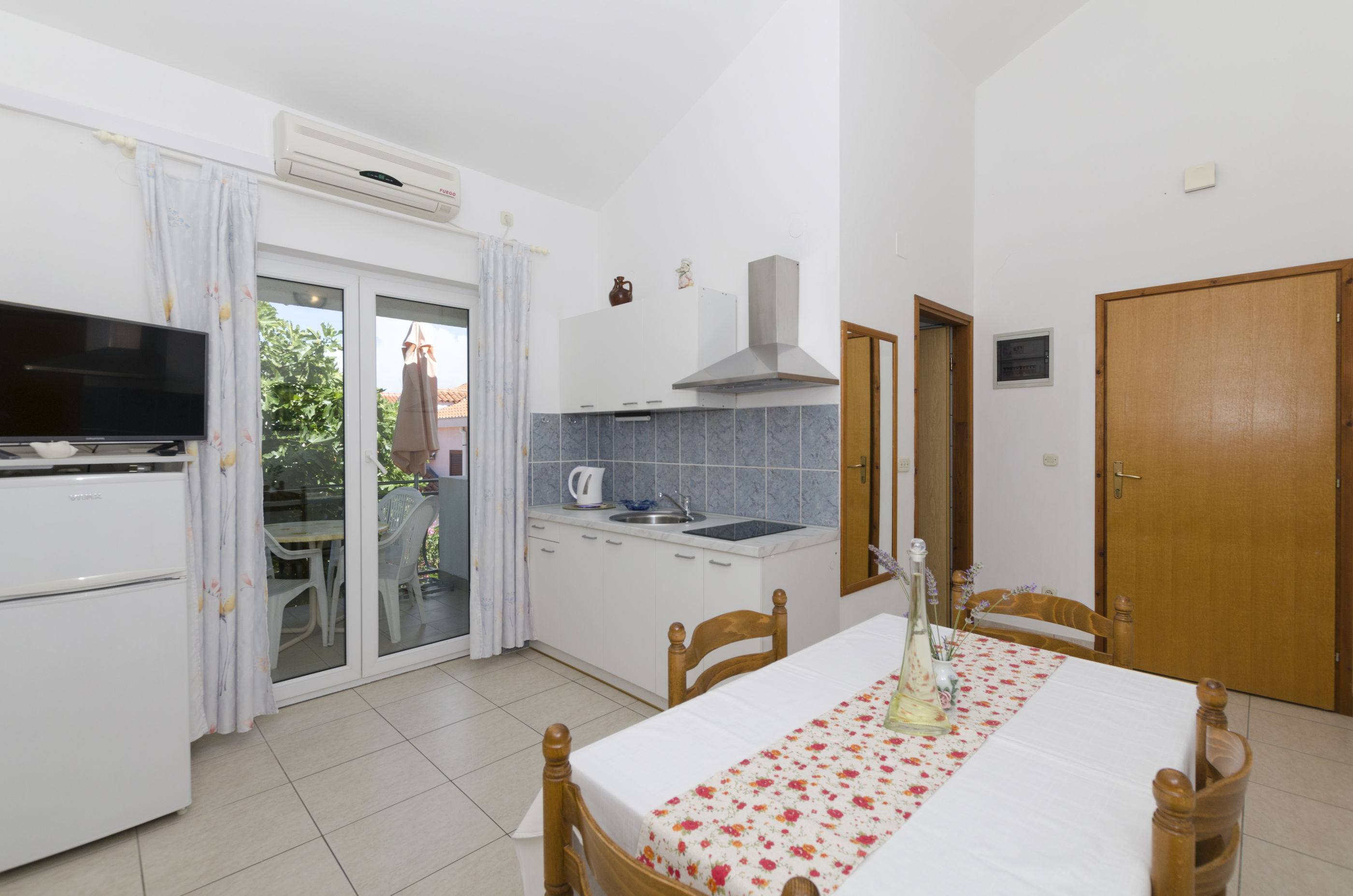 Apartments Meri 11531-A2