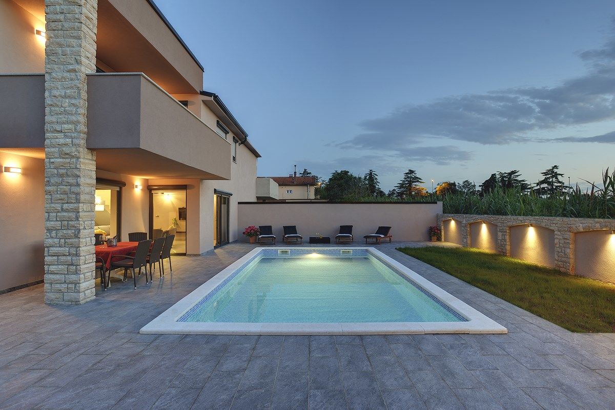 Villa Nika 73945-K1