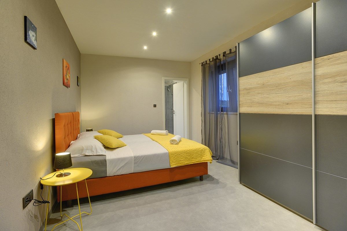 Villa Nika 73945-K1