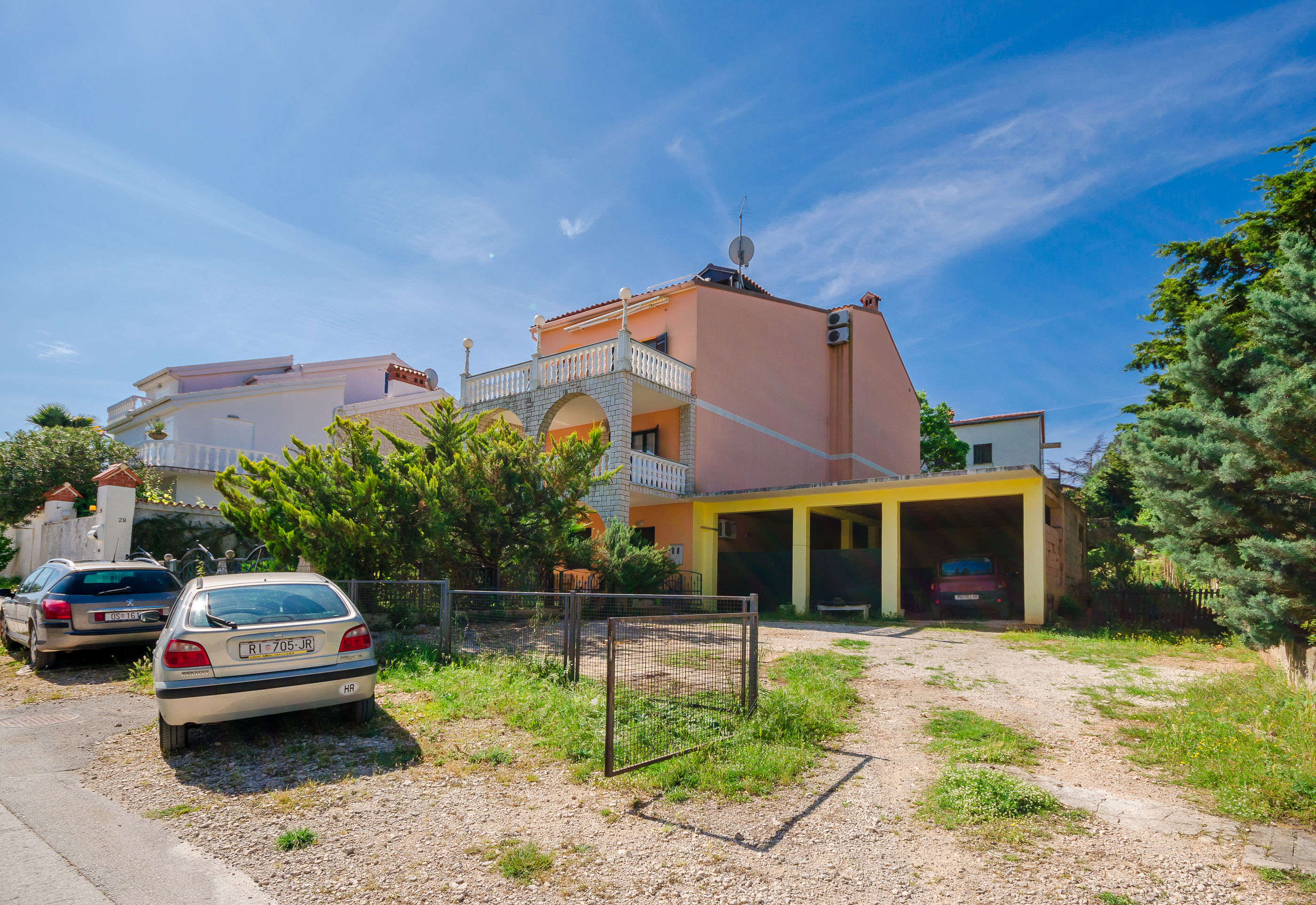 Apartments Drago 70881-A1