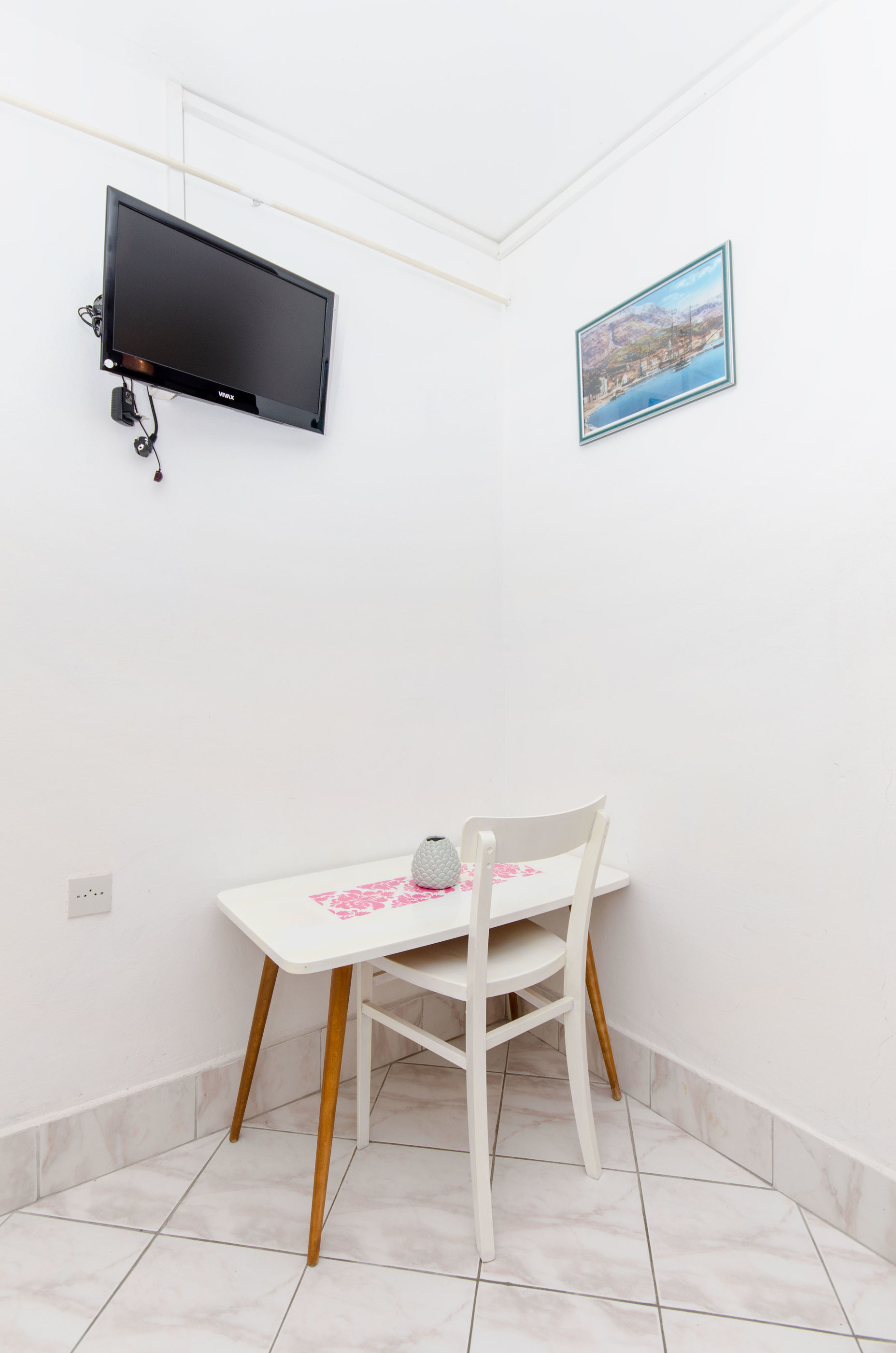 Apartment and Rooms Ivan 45191-S2