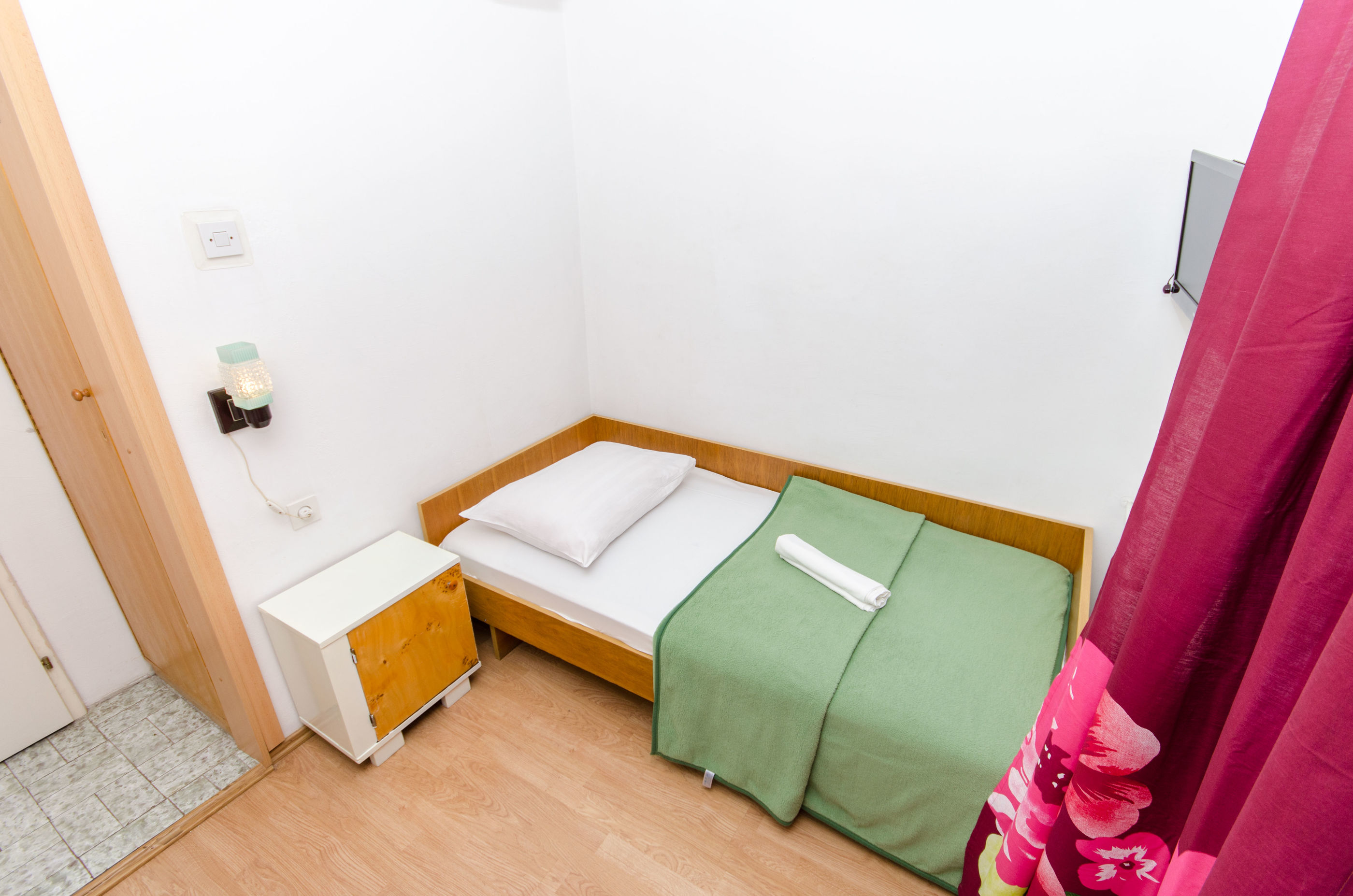 Apartment and Rooms Ivan 45191-S11