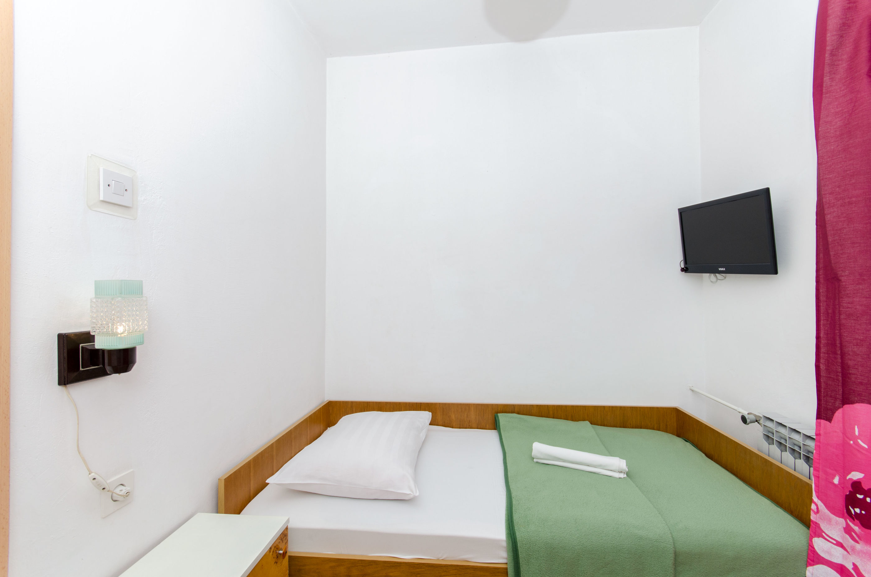 Apartment and Rooms Ivan 45191-S11
