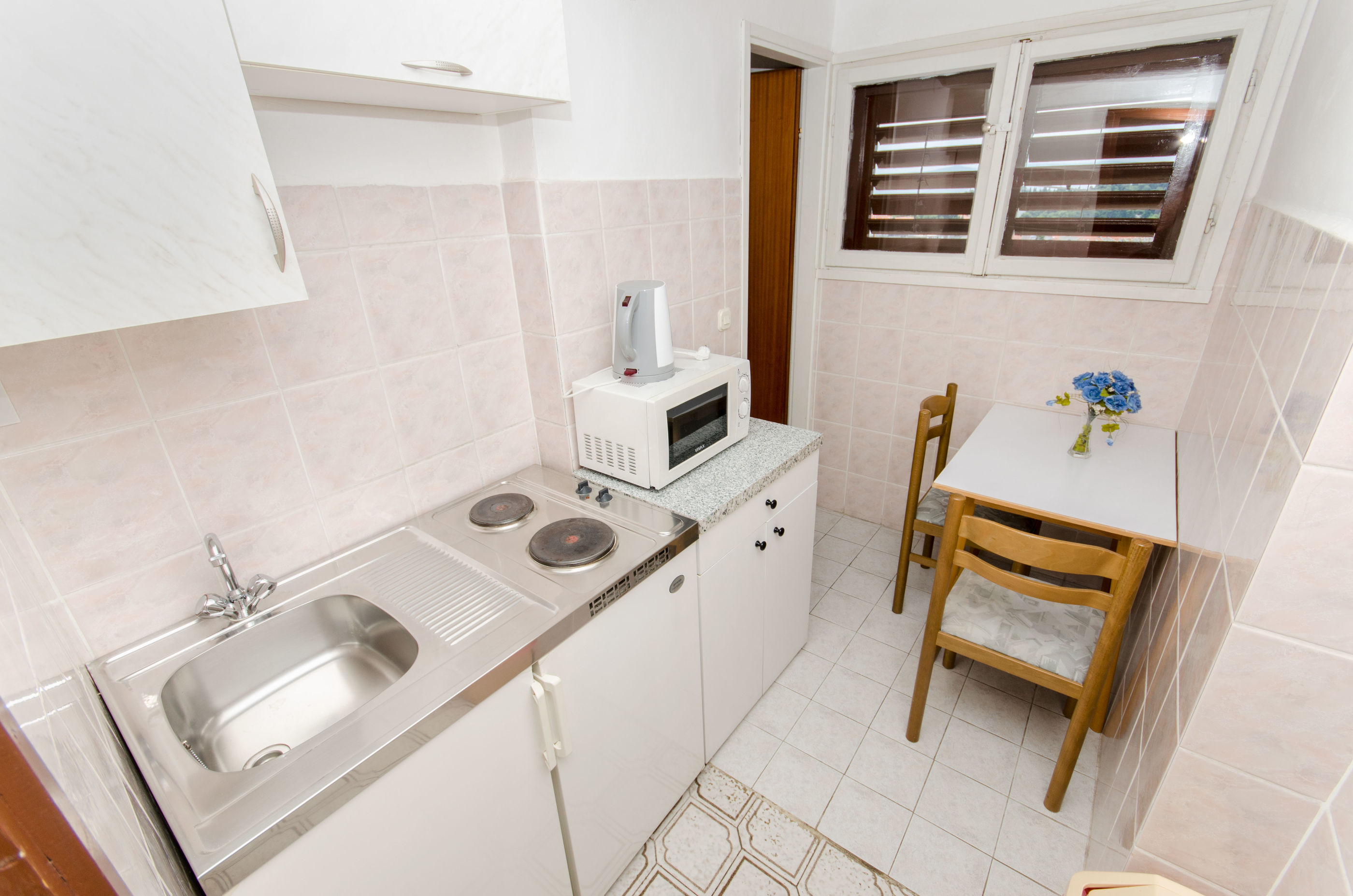 Apartment and Rooms Ivan 45191-A15