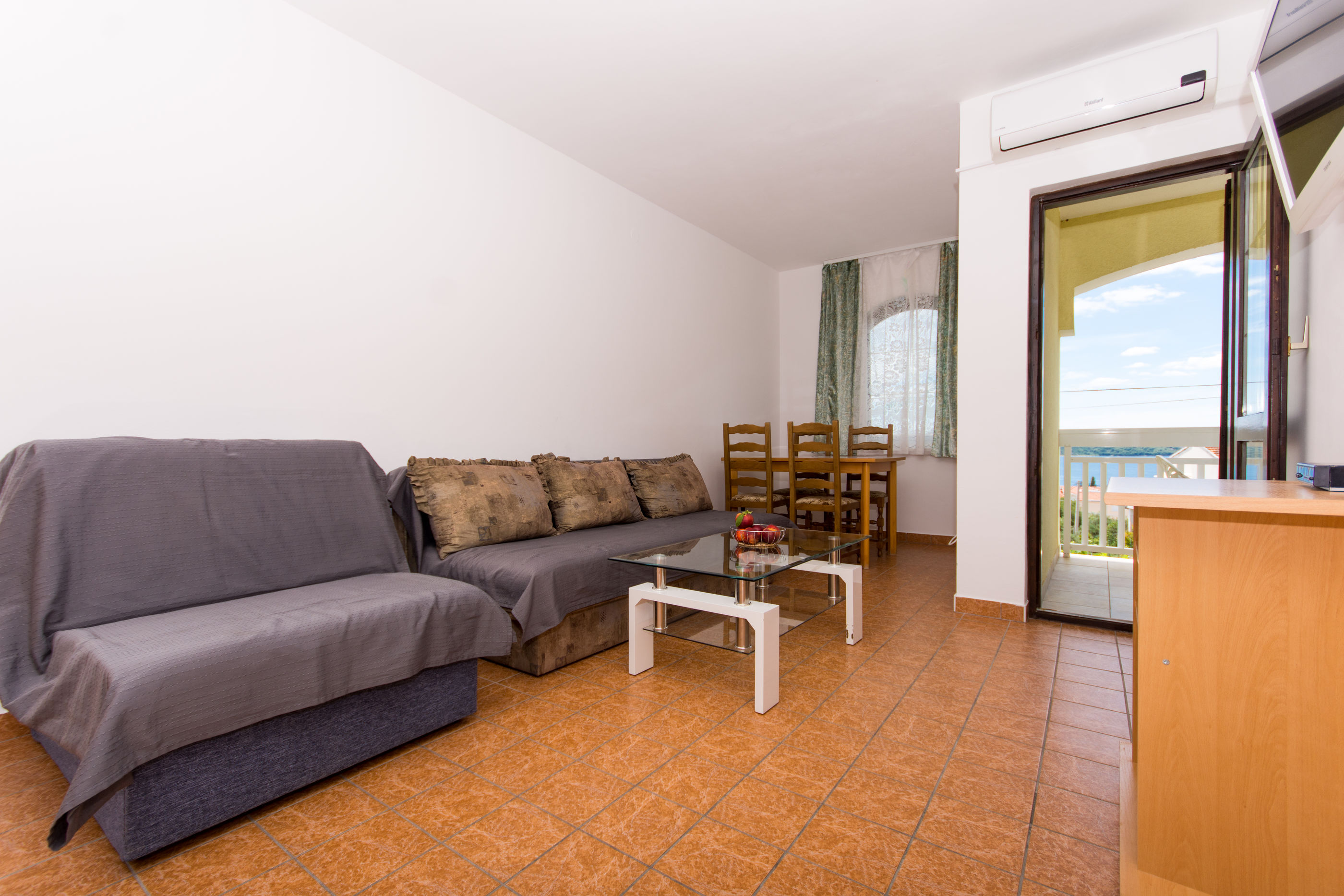 Apartments Pero 55271-A1