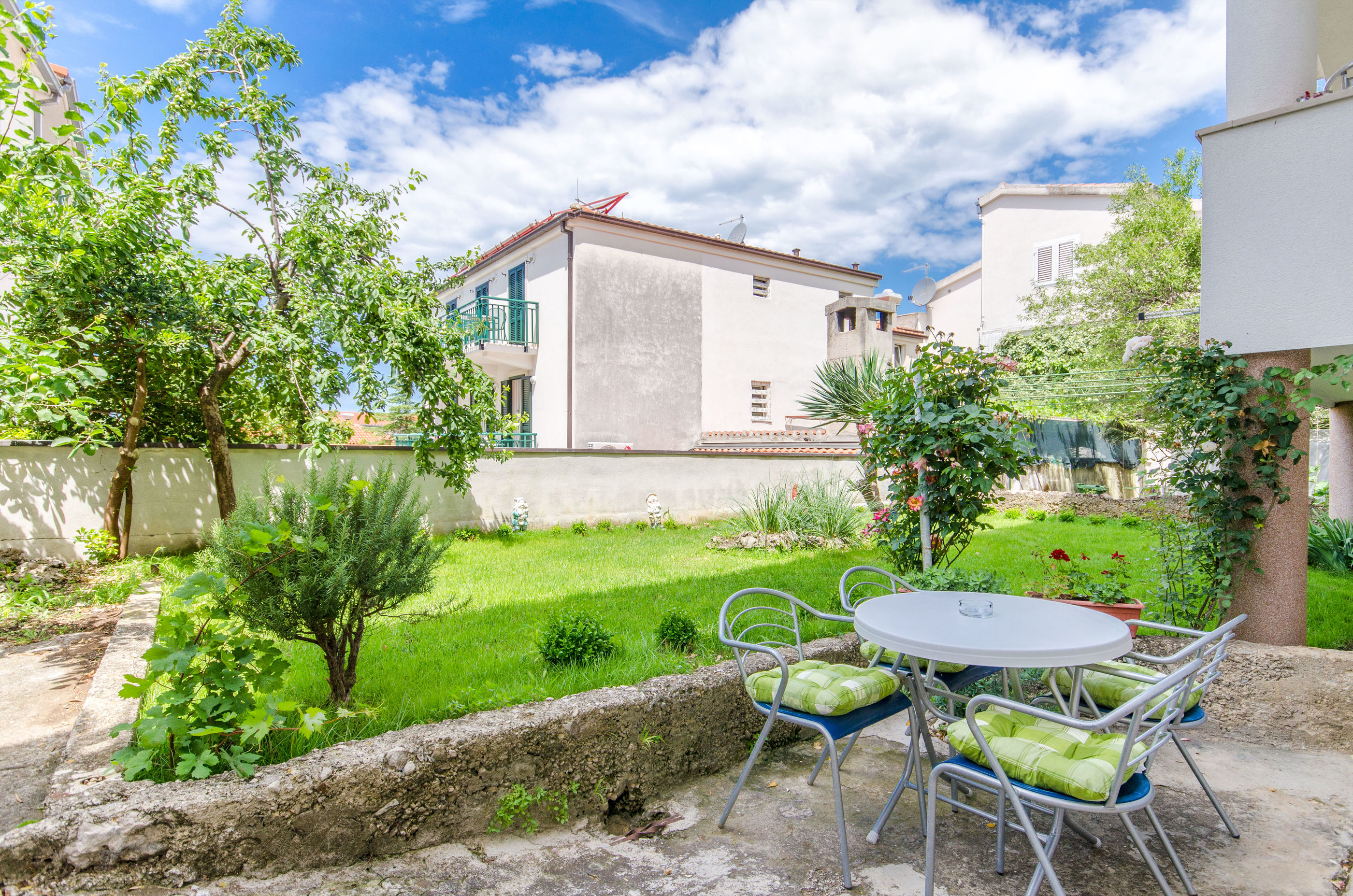Apartments Mateo 49731-A3