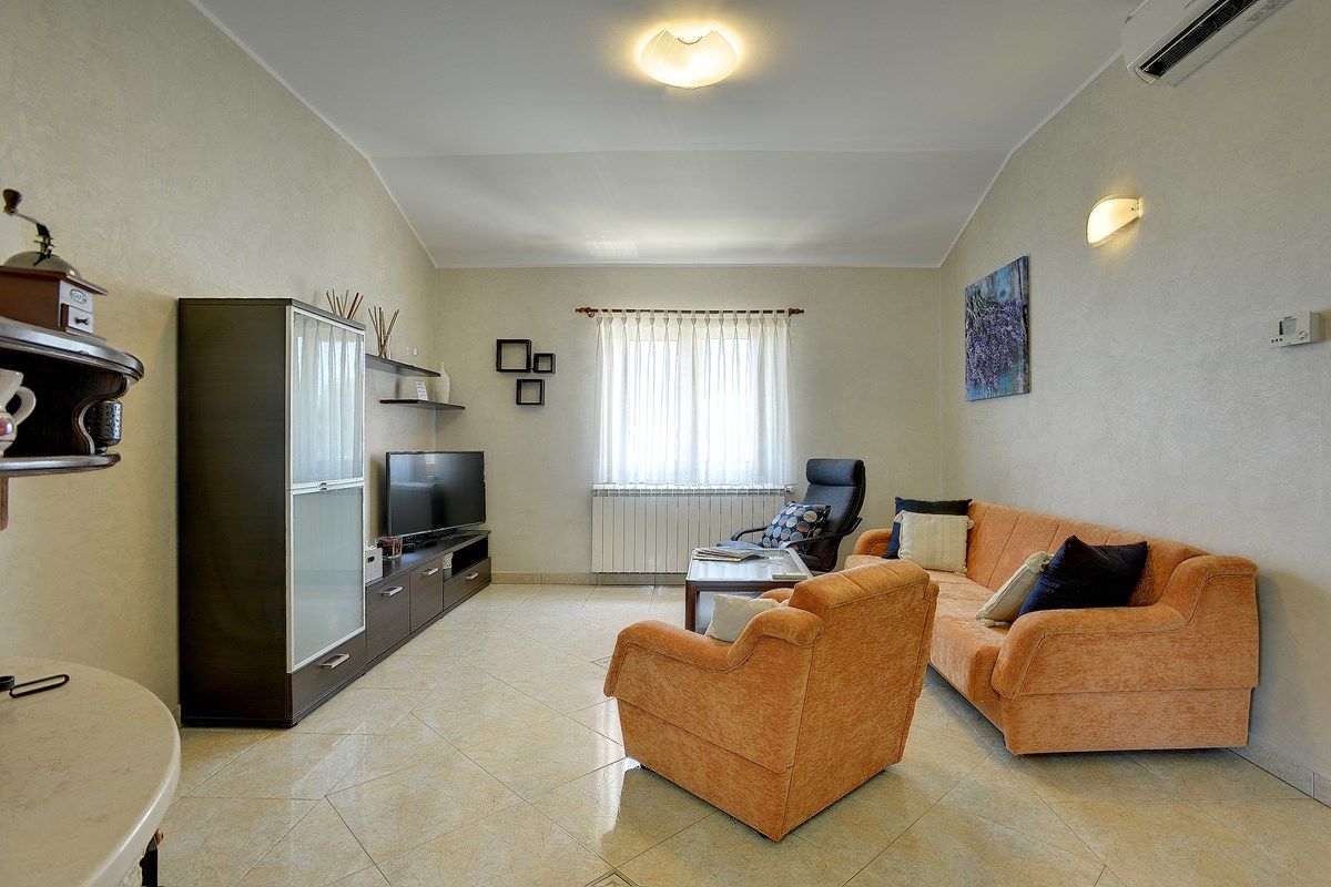 Villa Maria Betiga 73946-K1