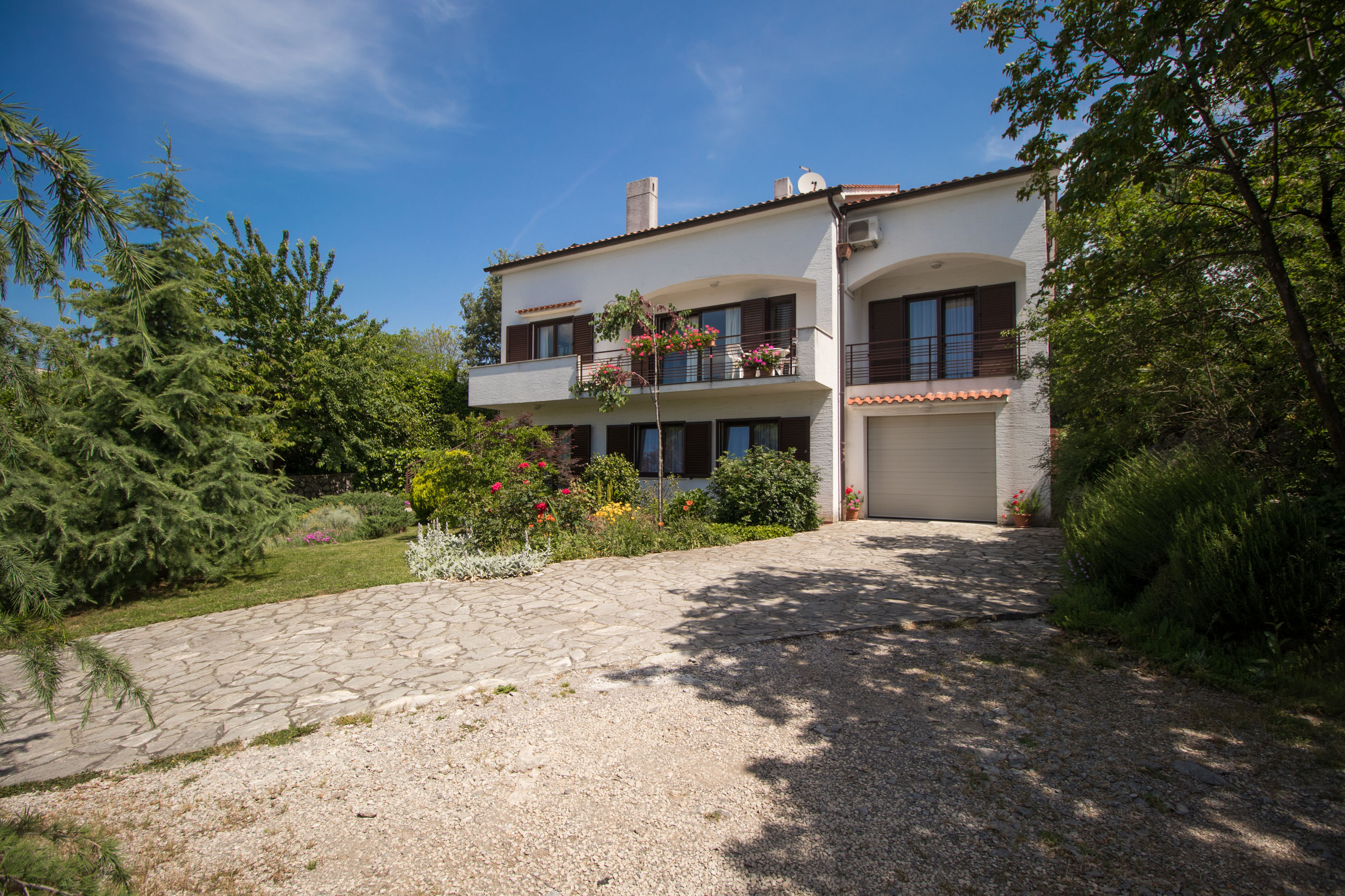 Apartments Laura 65931-A1