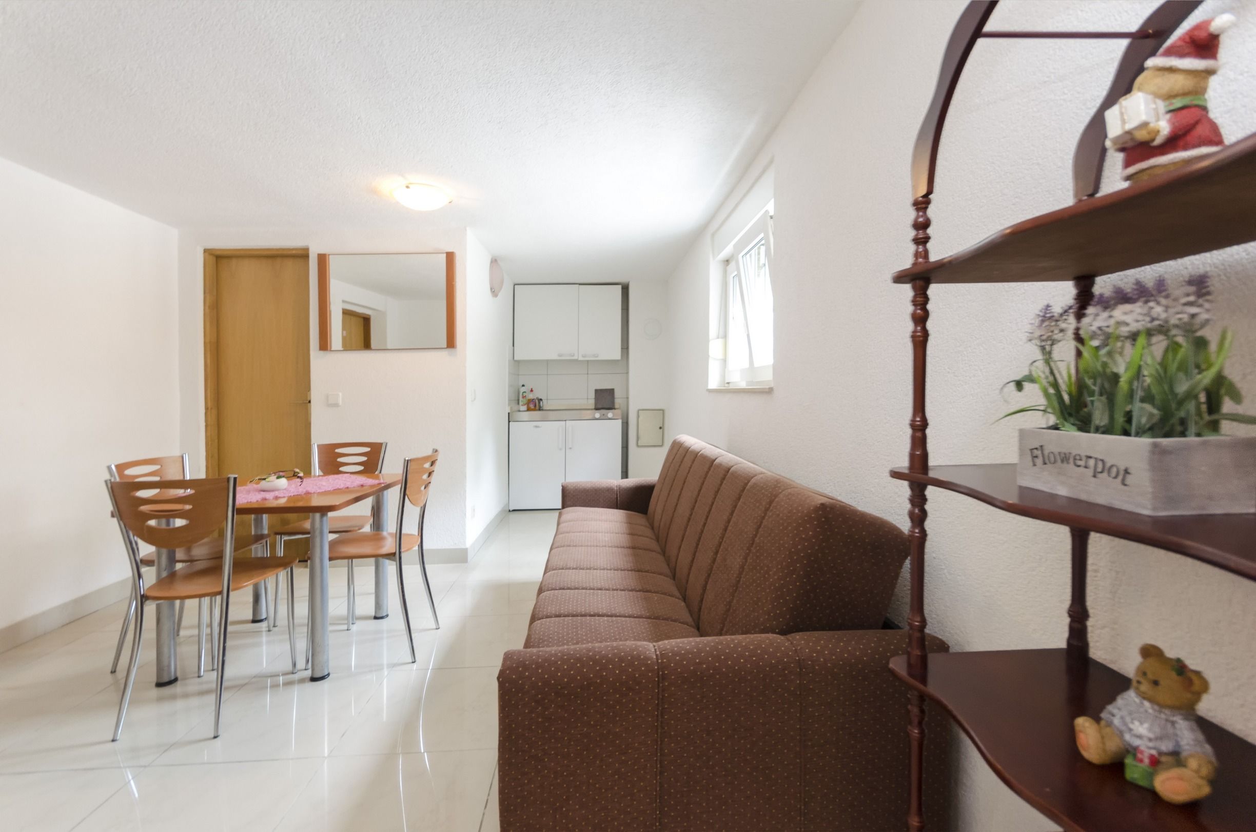 Apartments Crystal 55991-A1