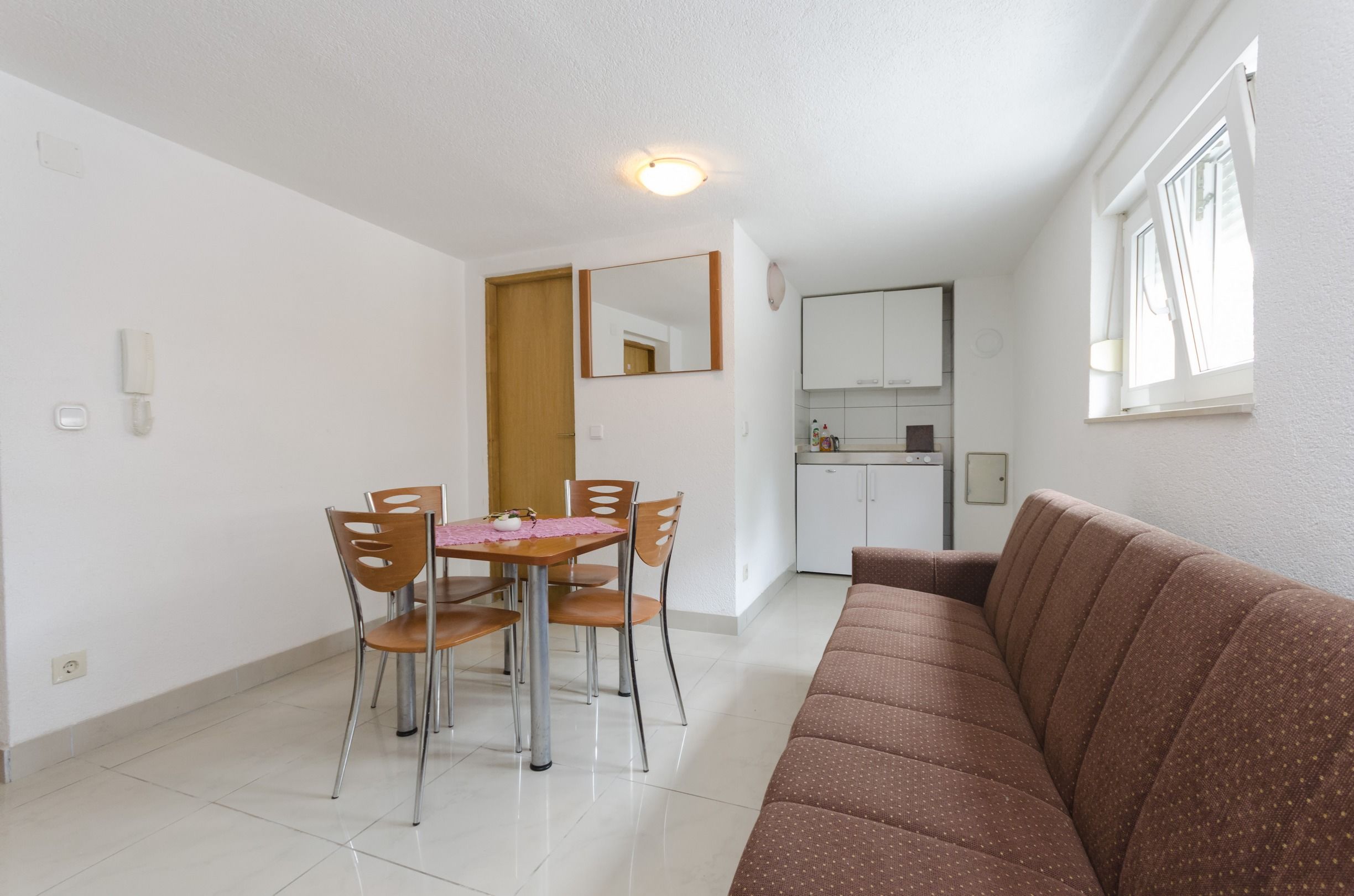 Apartments Crystal 55991-A1