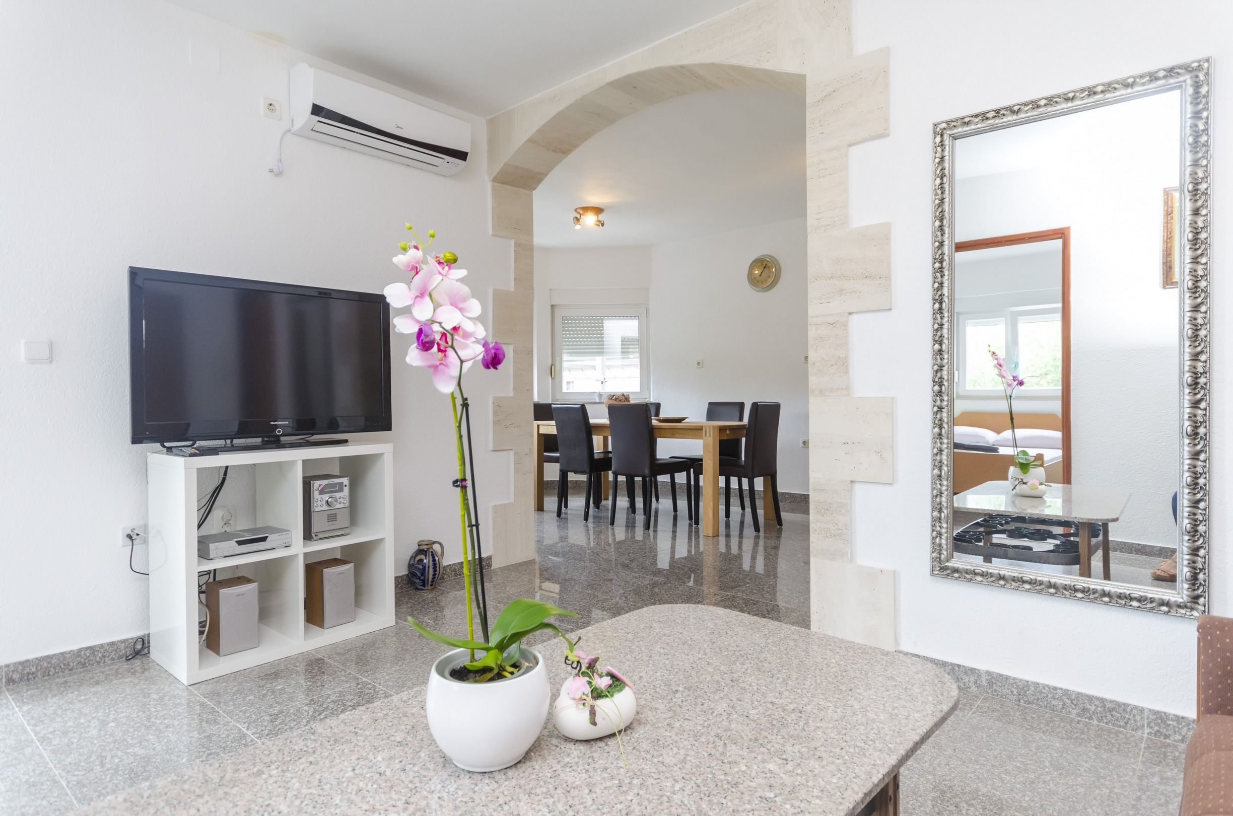 Apartments Crystal 55991-A3