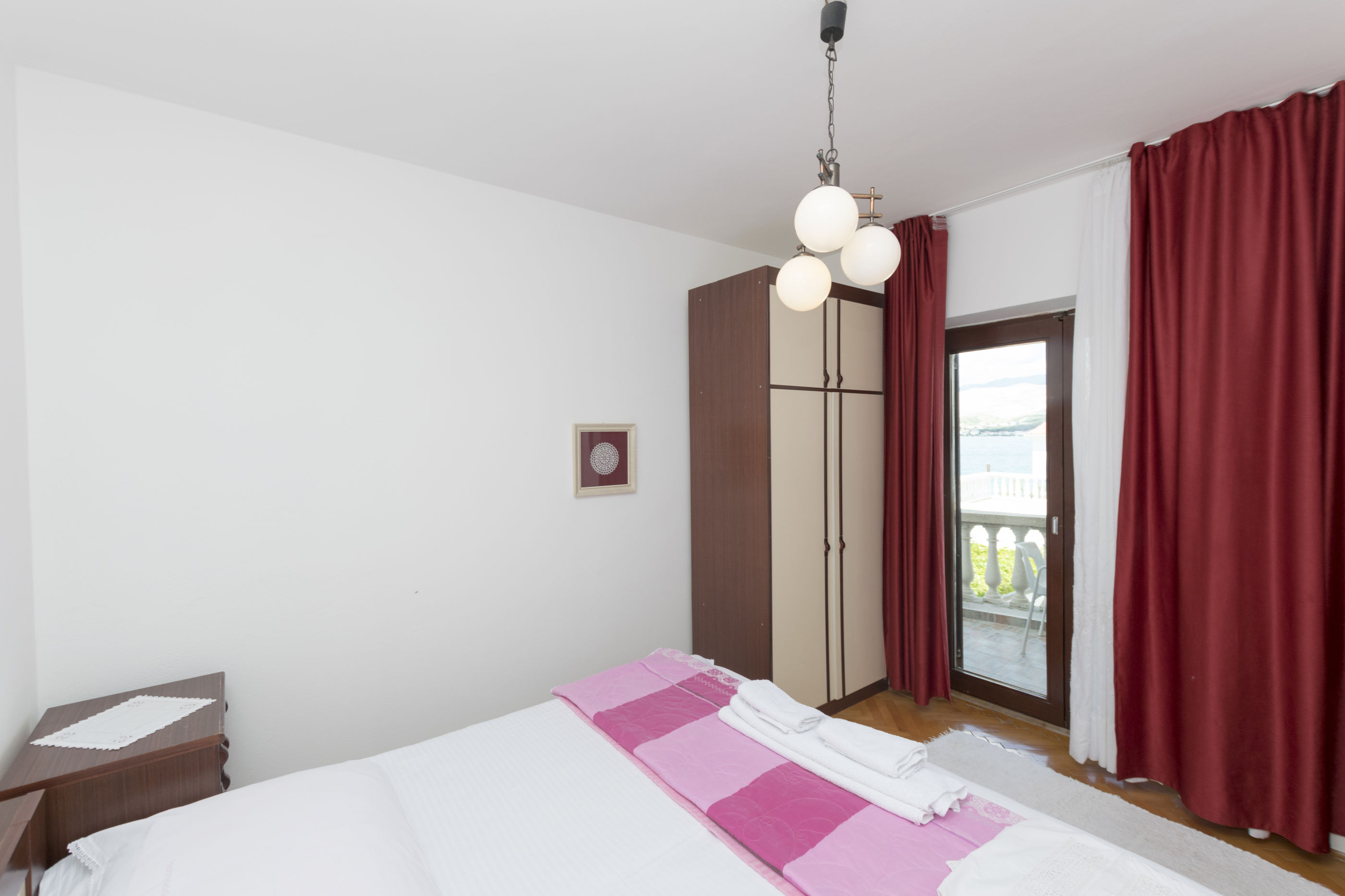 Apartments Tina 14241-A2