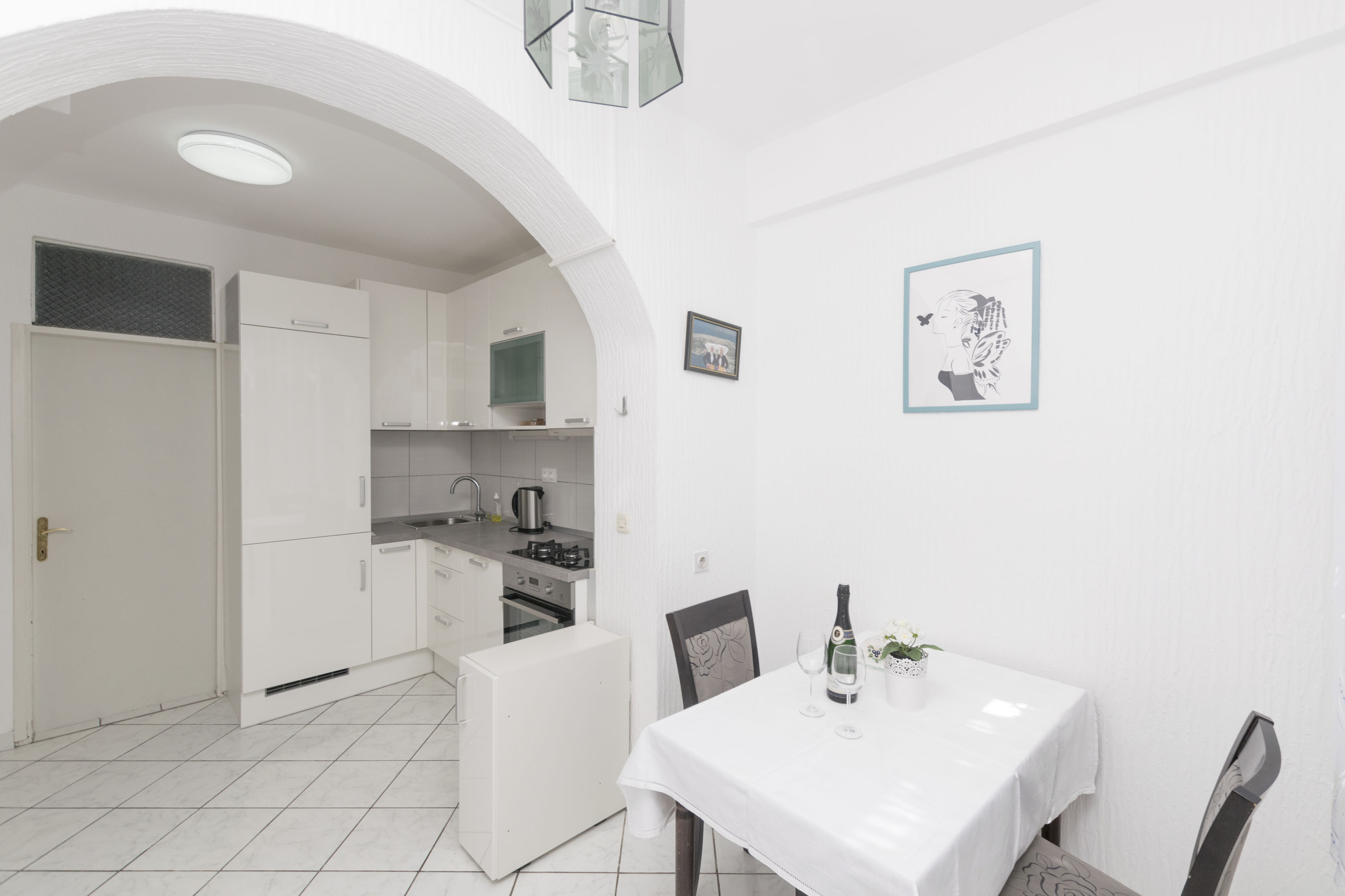 Apartments Tina 14241-A2
