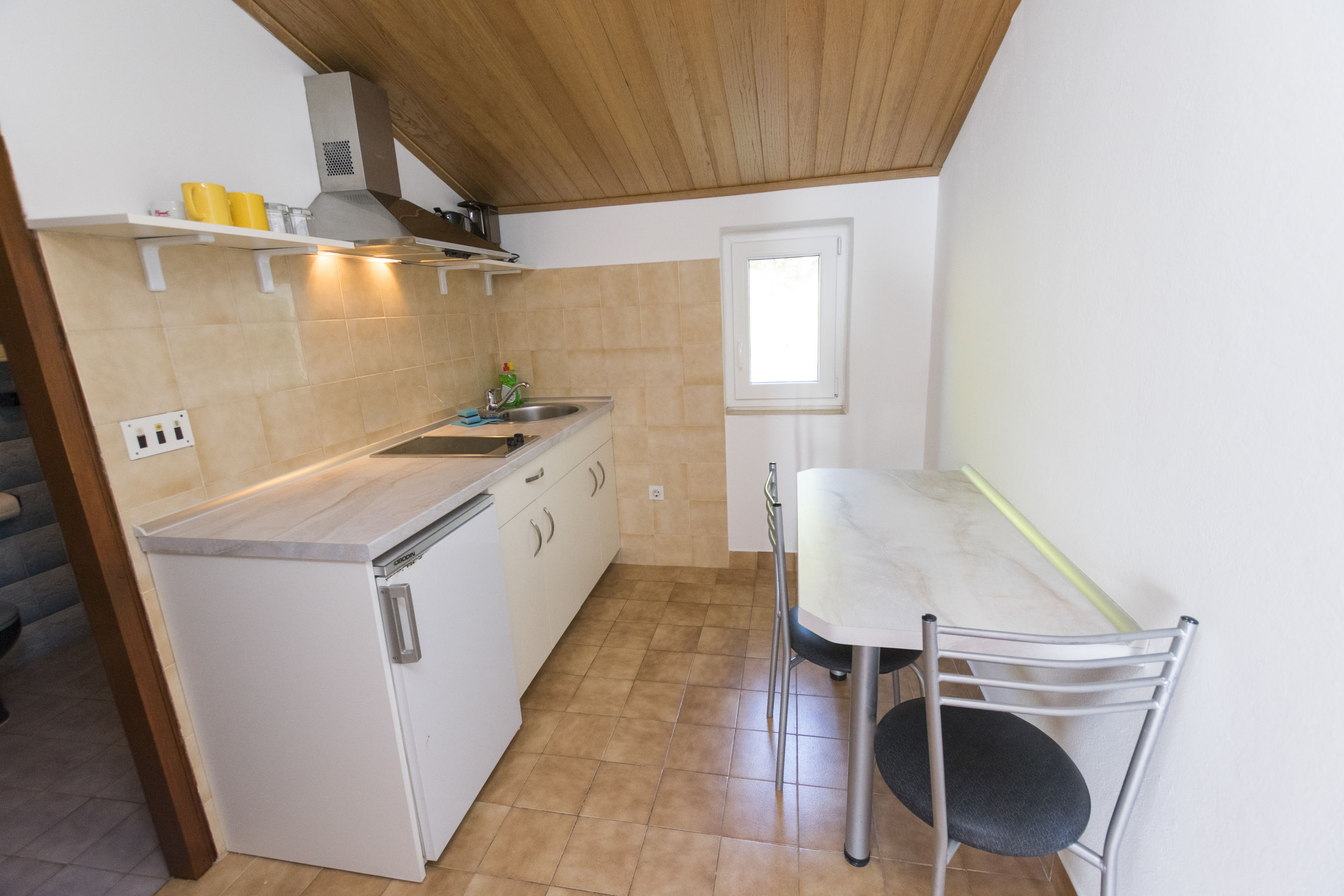 Apartments Jere Stipe 15482-A1
