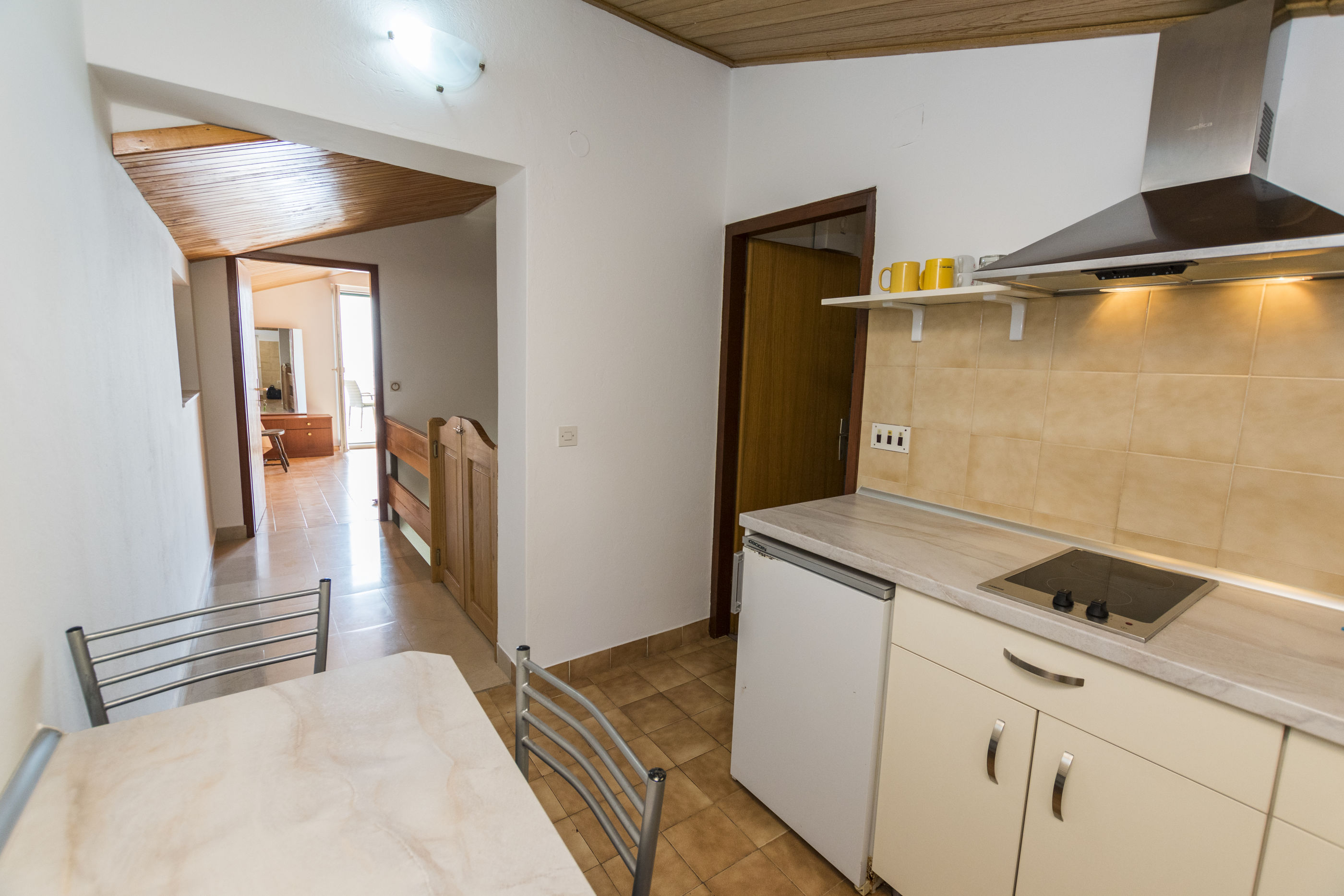 Apartments Jere Stipe 15482-A1