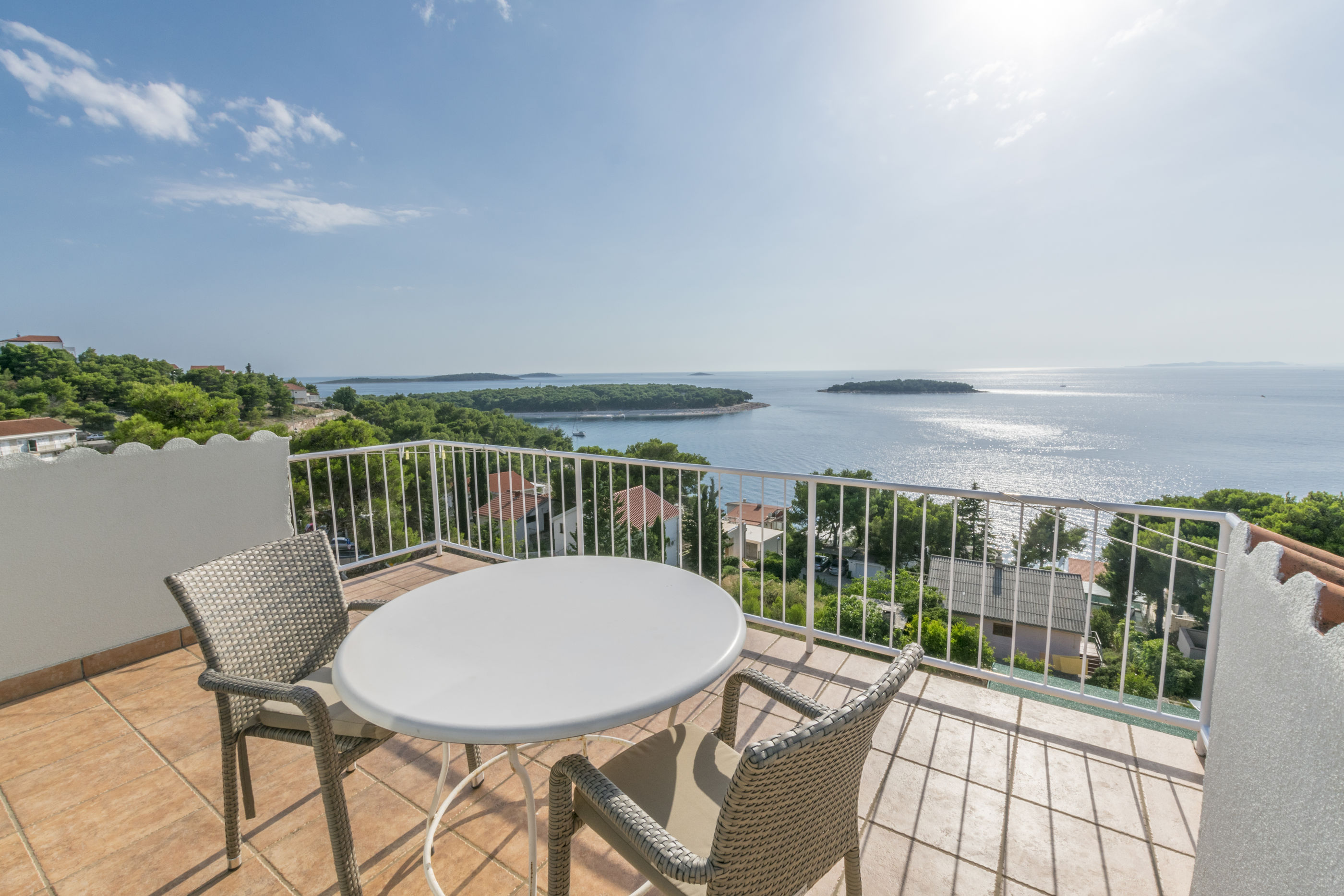 Apartments Jere Stipe 15482-A1