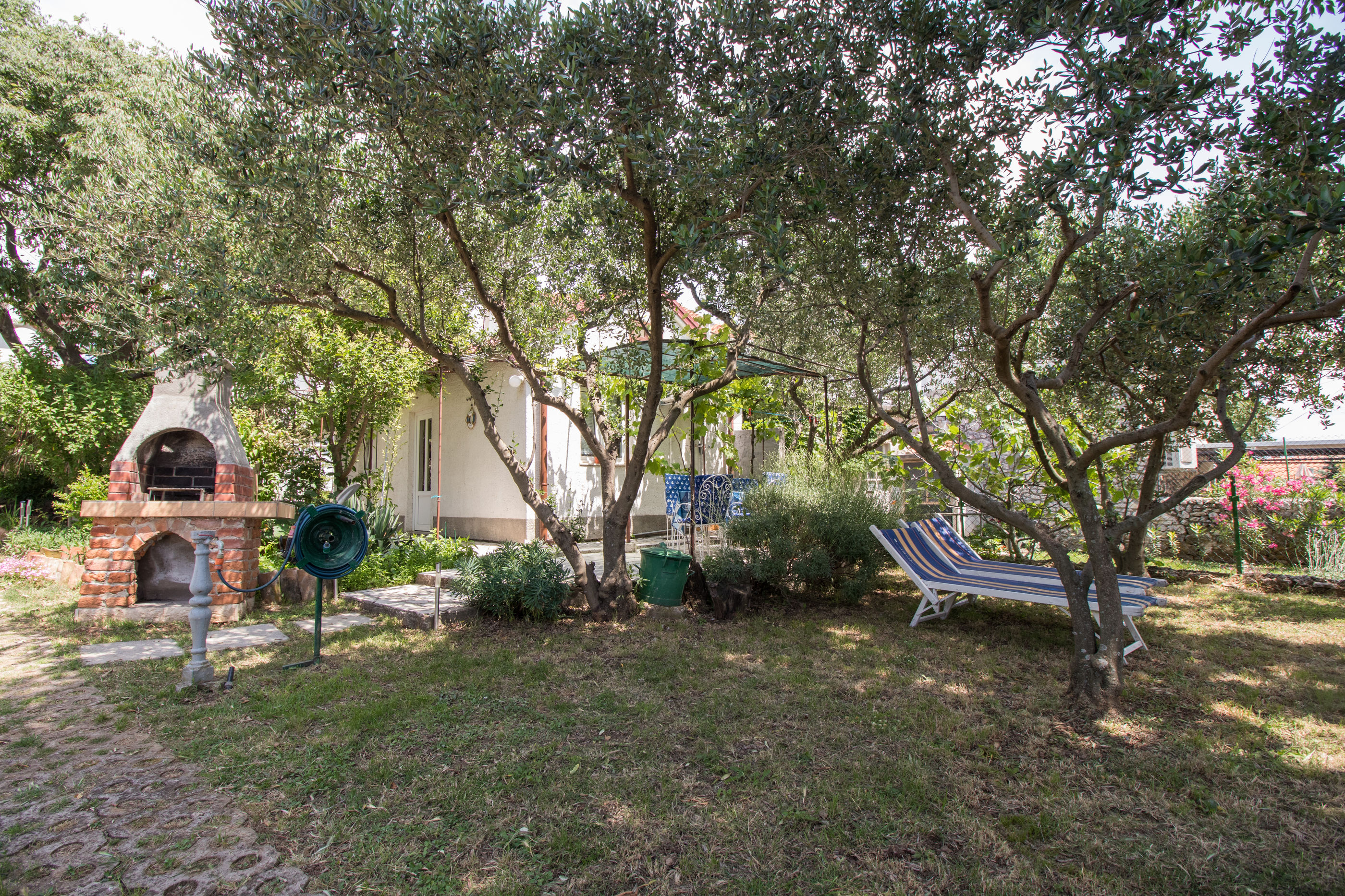 Apartment Miroslav 60171-A1