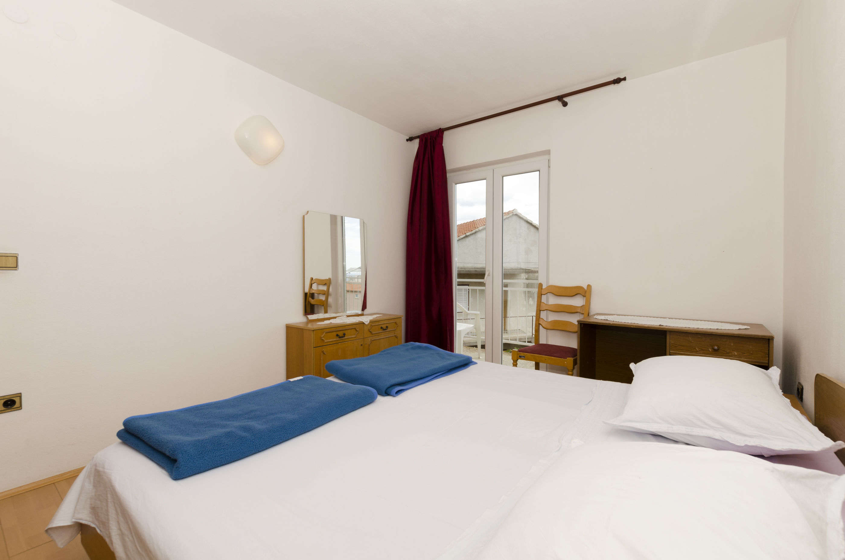 Apartments Biserka 41005-A1