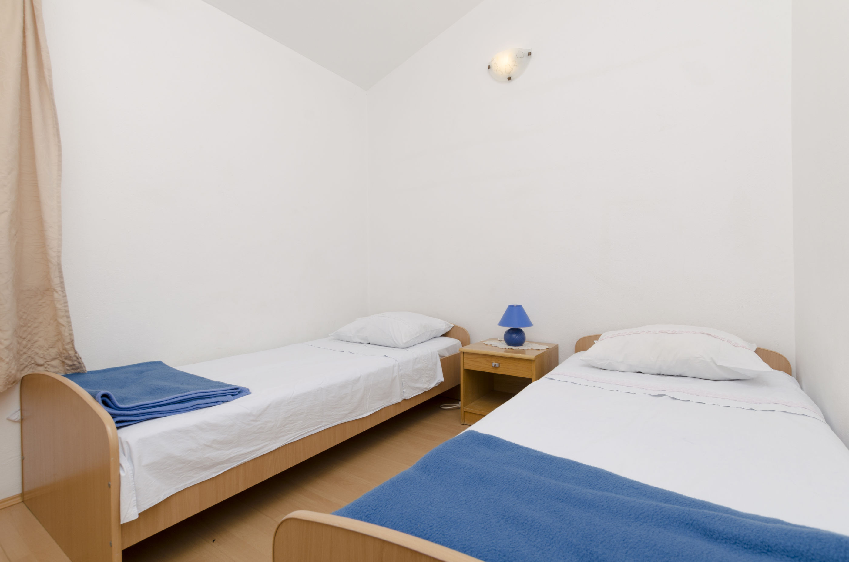 Apartments Biserka 41005-A2