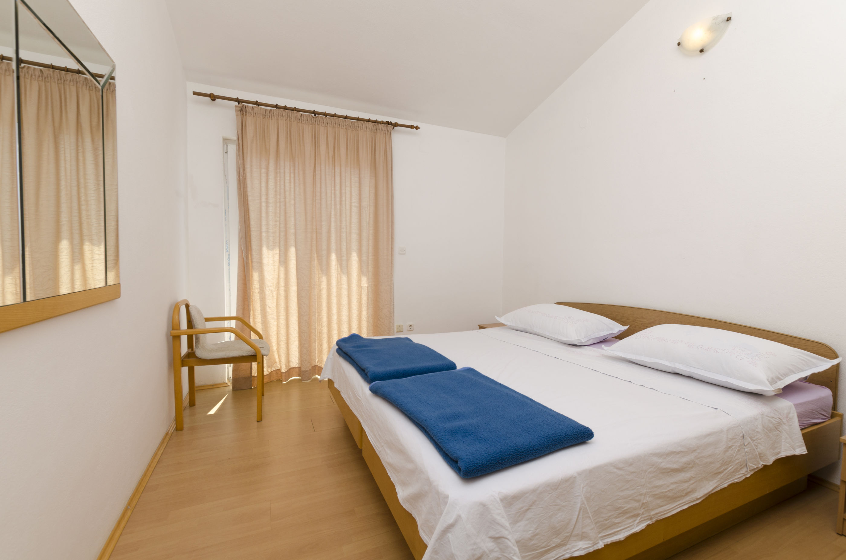 Apartments Biserka 41005-A2