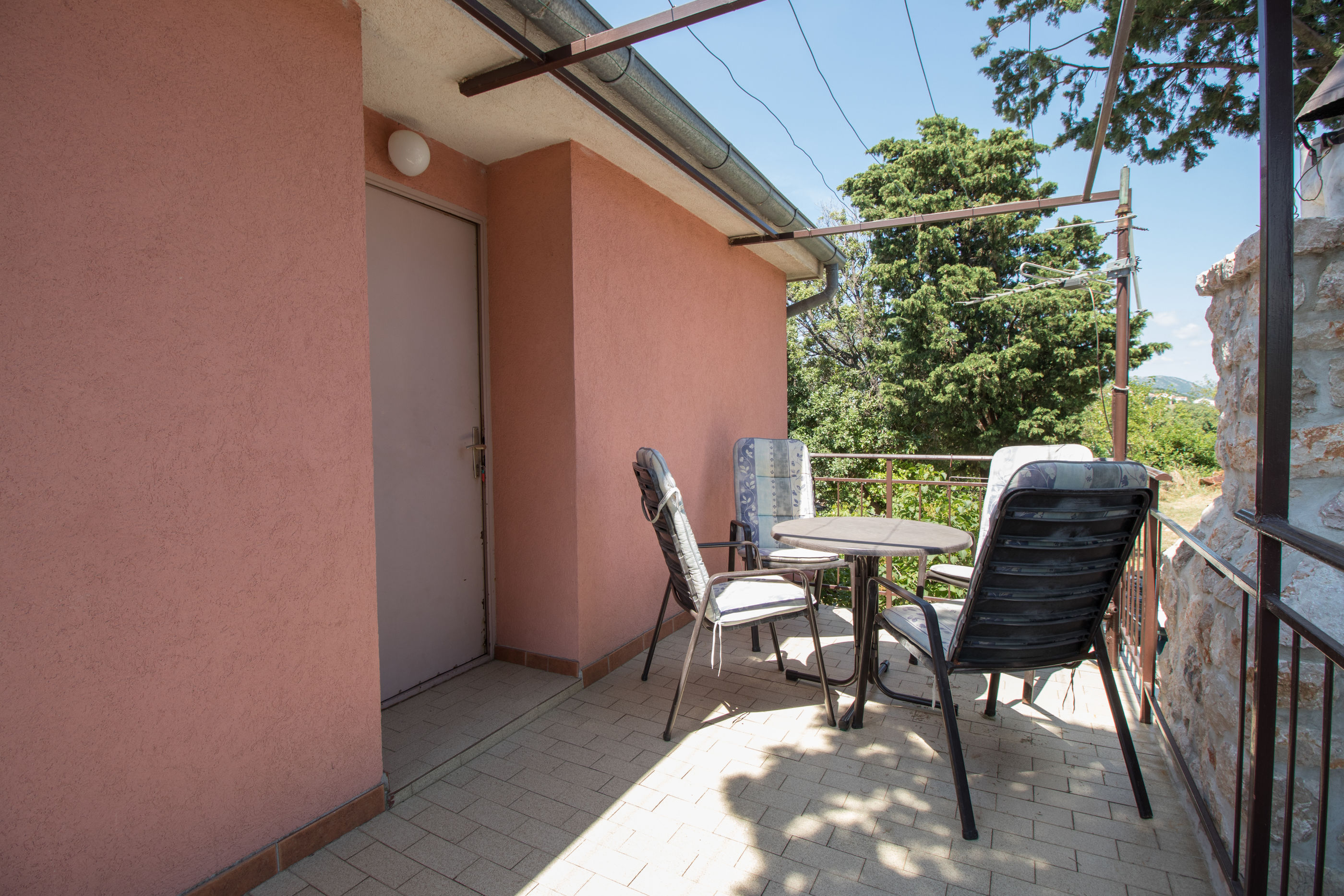 Apartments Josip by the sea 67361-A1