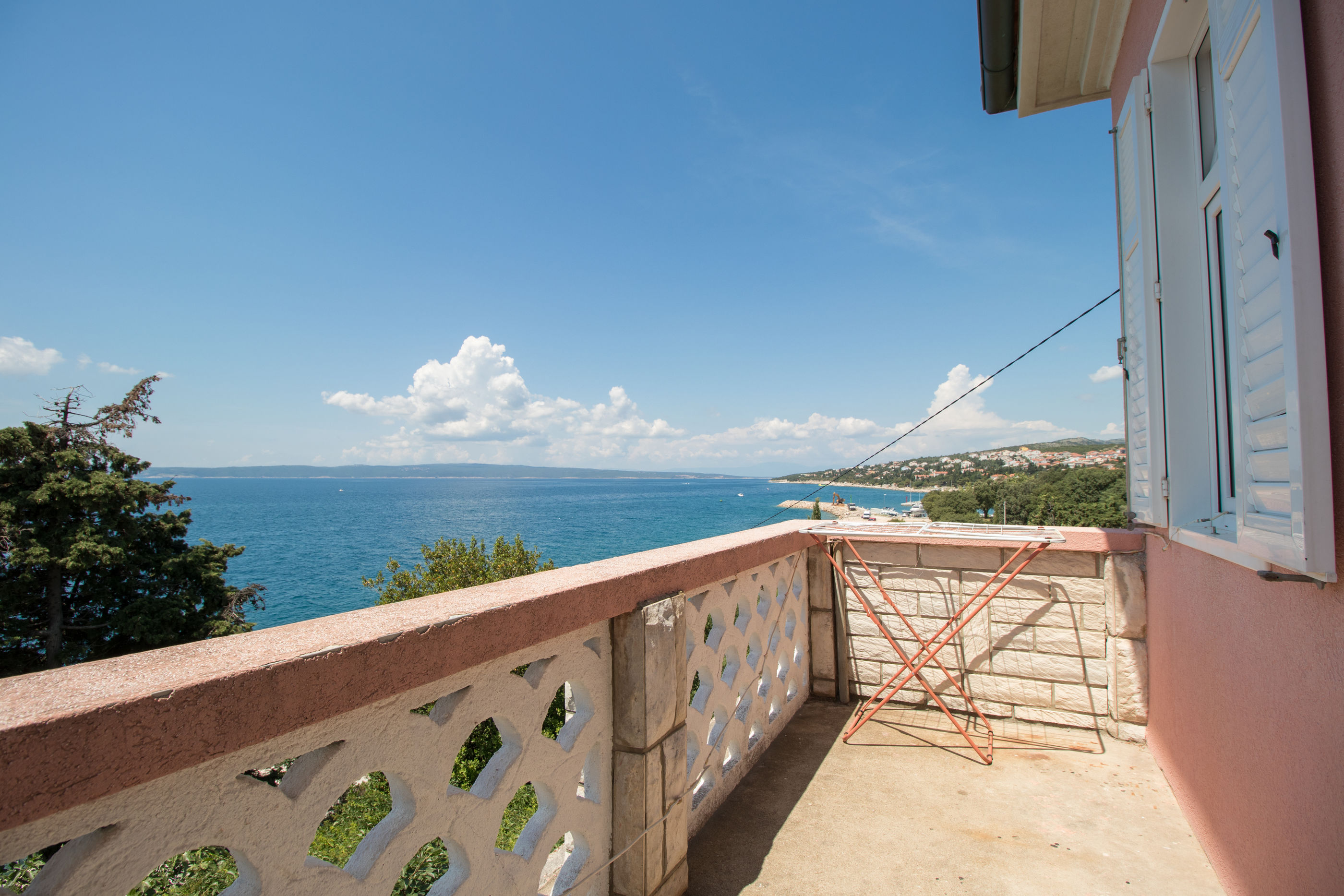 Apartments Josip by the sea 67361-A2