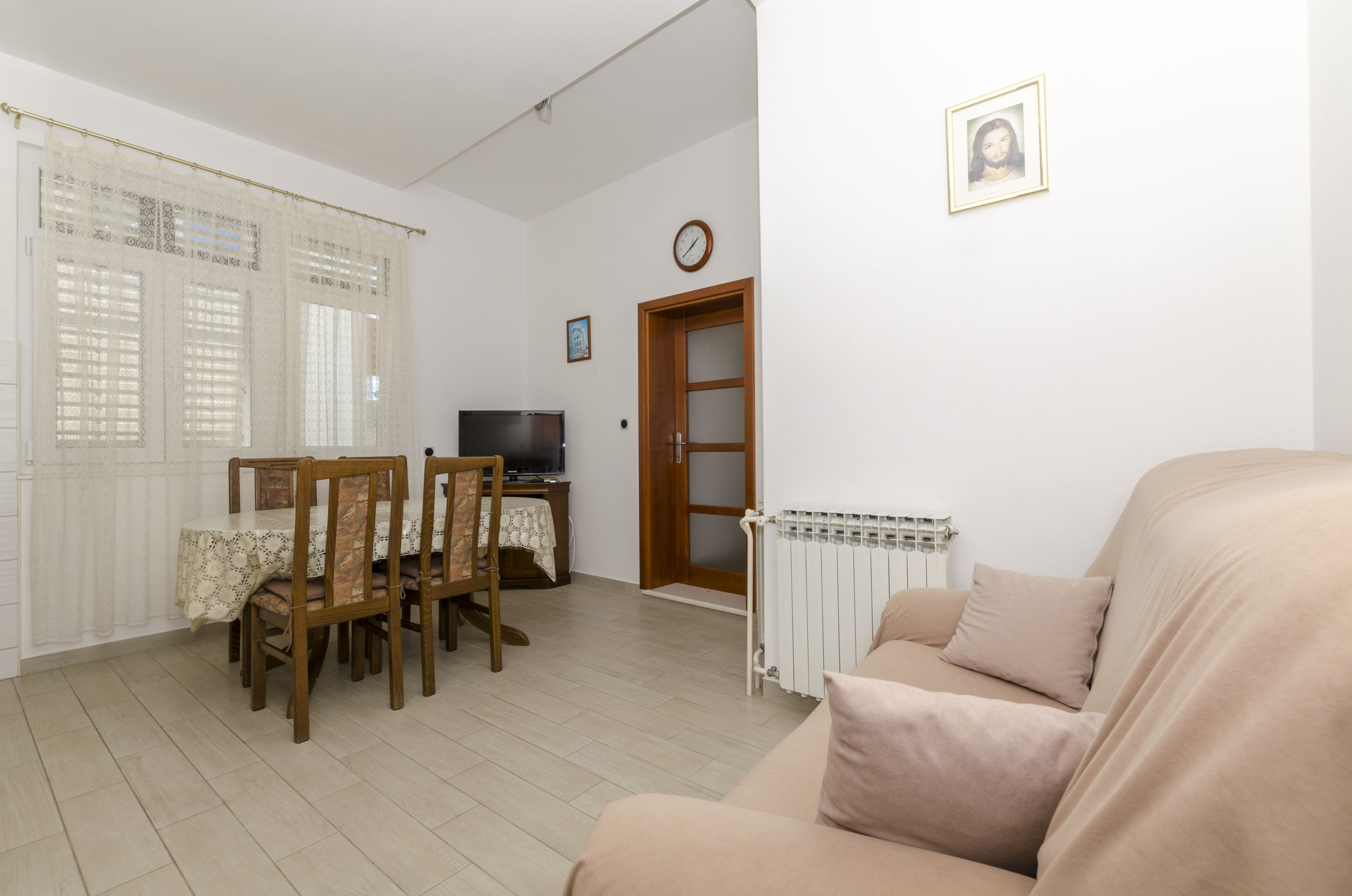 Apartment Eva P. 51551-A1
