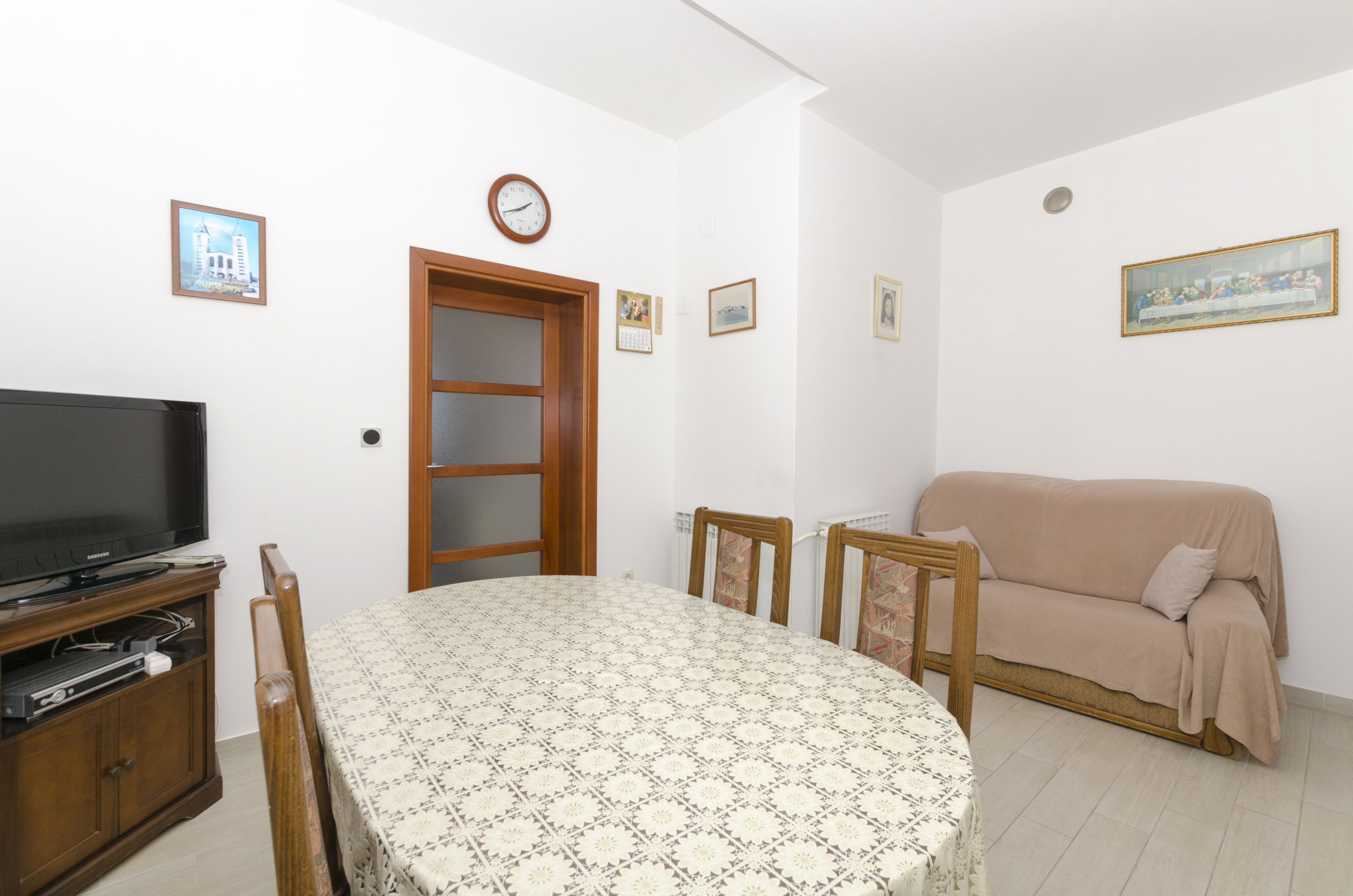Apartment Eva P. 51551-A1