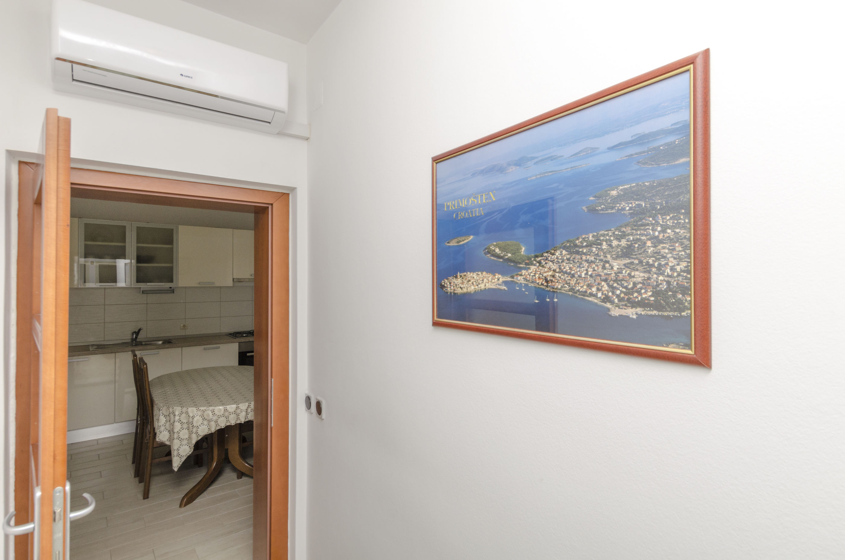Apartment Eva P. 51551-A1