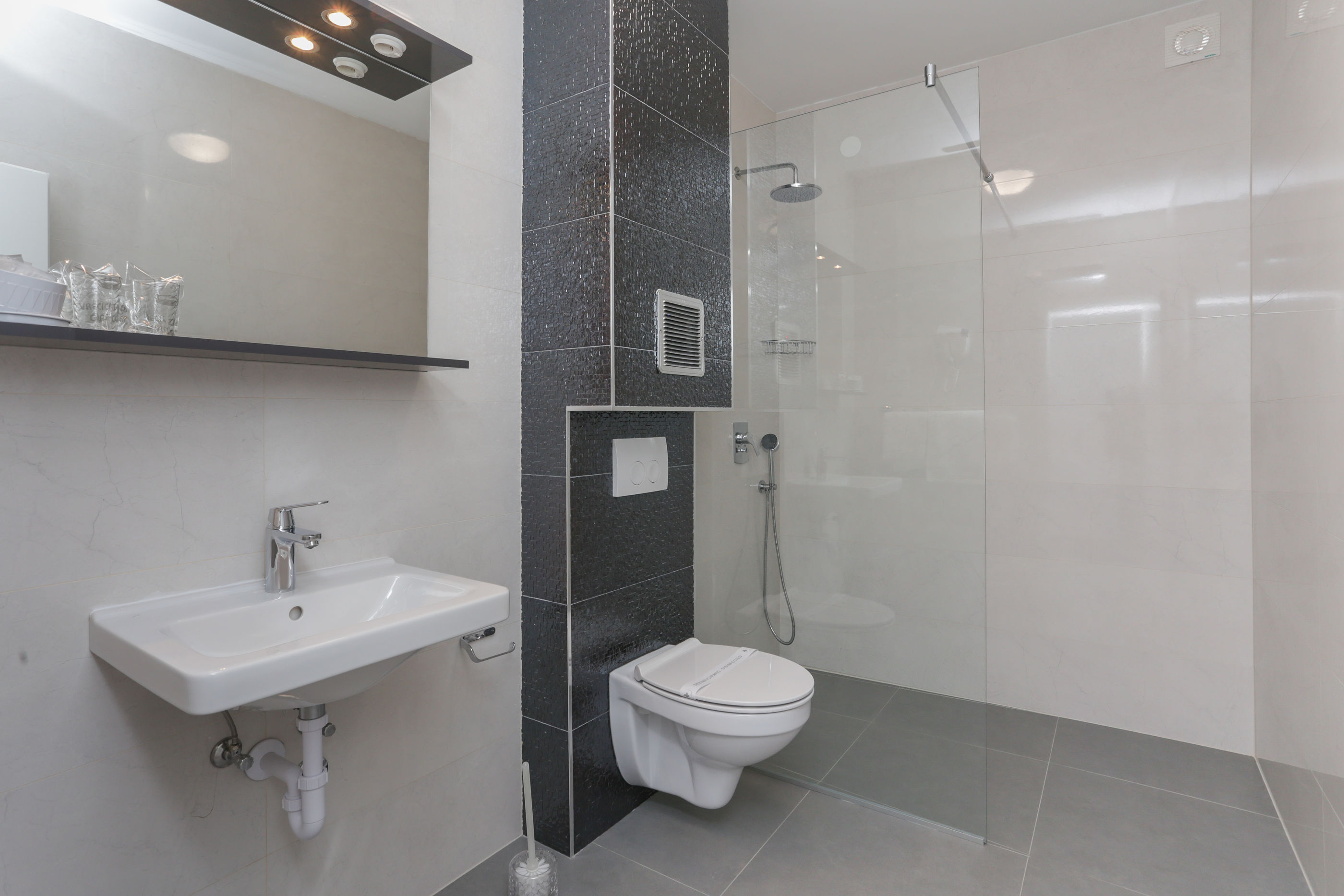 Apartments Villa Niko 56251-A6
