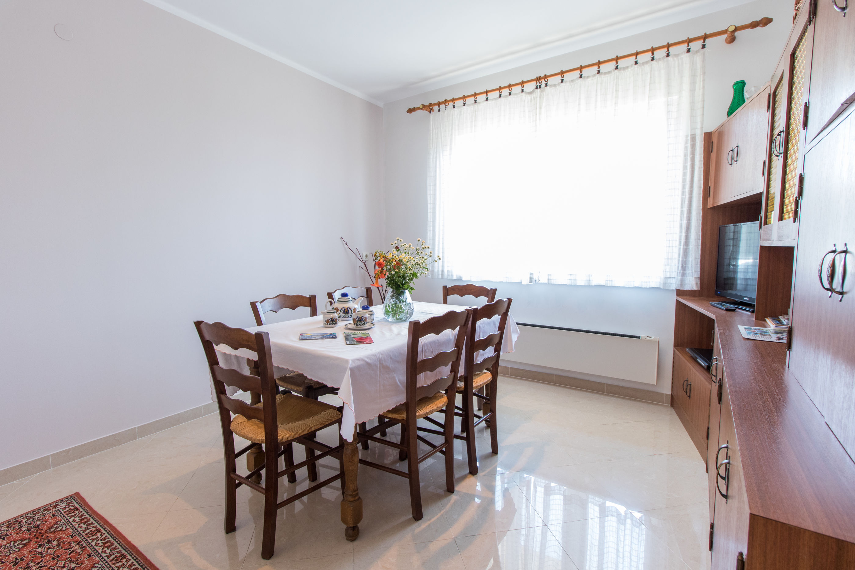 Apartments Vesna 67331-A1