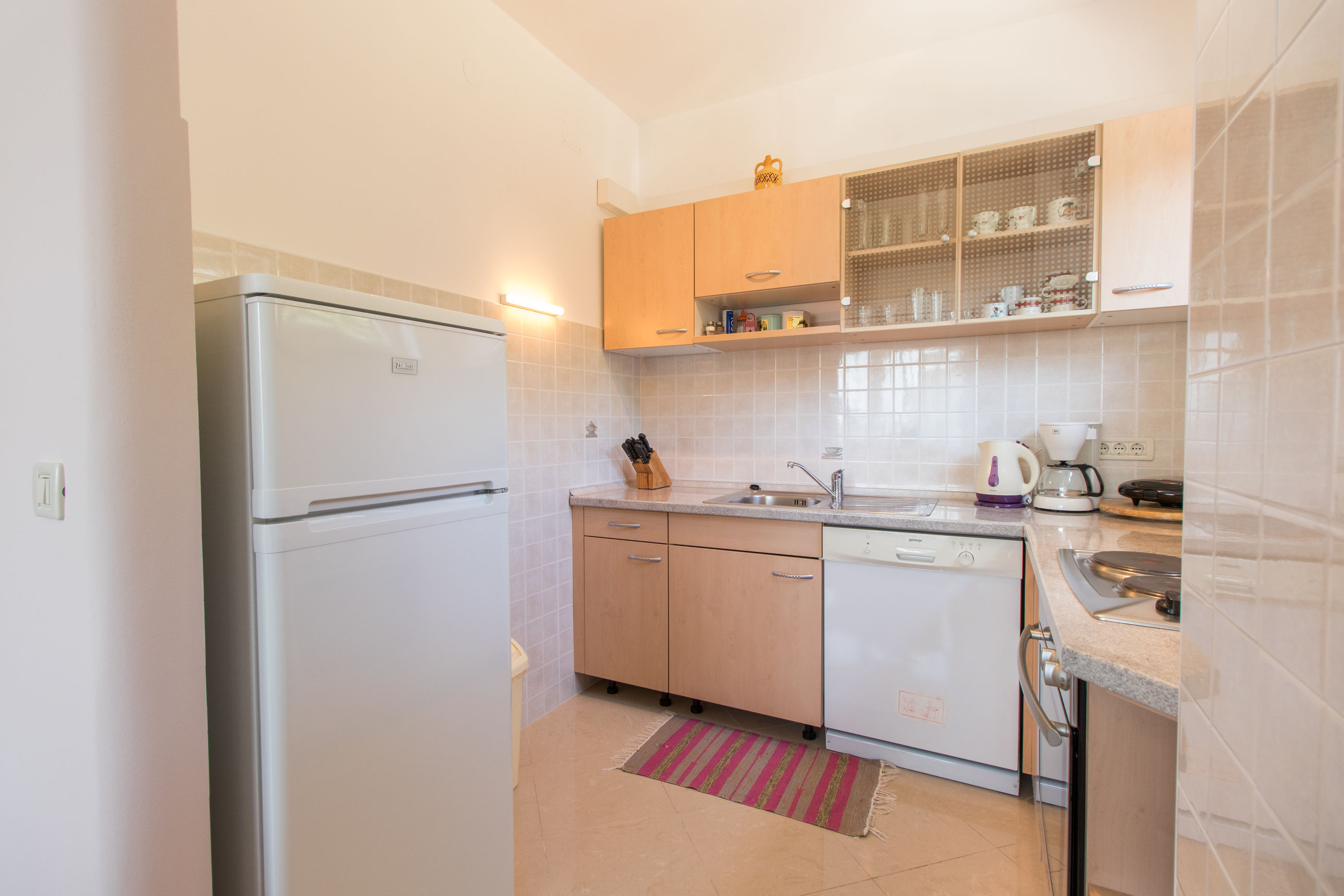 Apartments Vesna 67331-A1