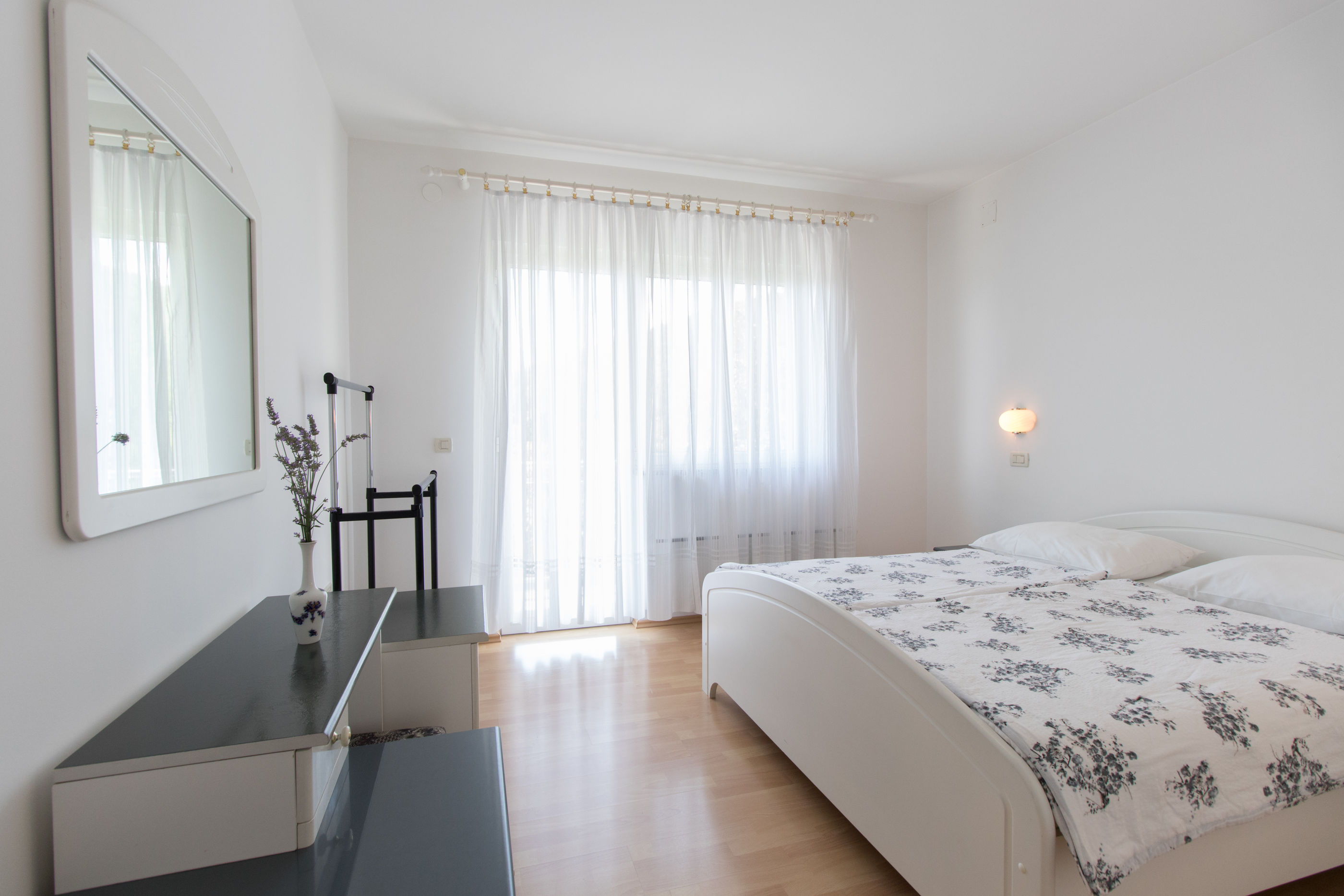 Apartments Vesna 67331-A1