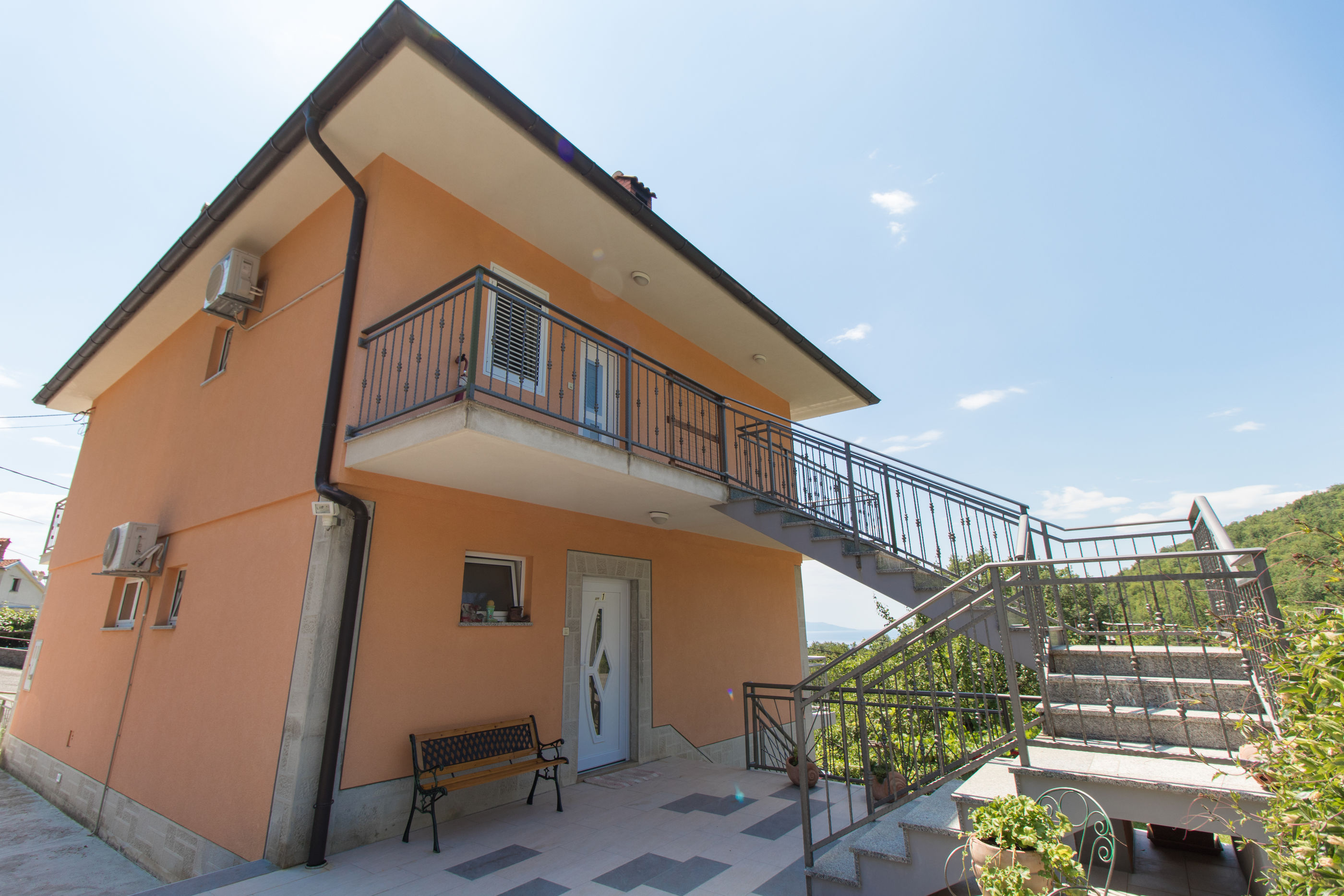 Apartments Vesna 67331-A1