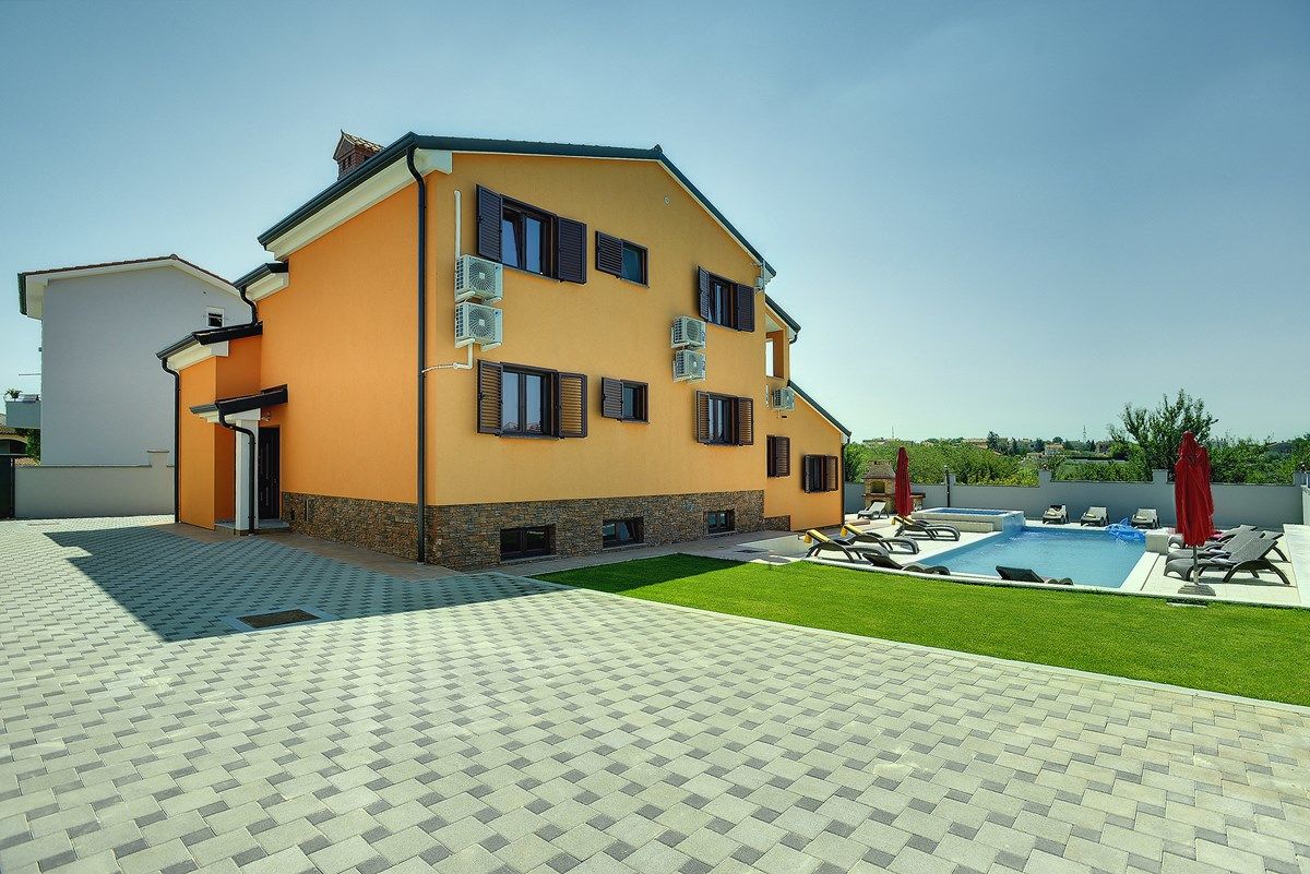 Villa Erica 73959-K1