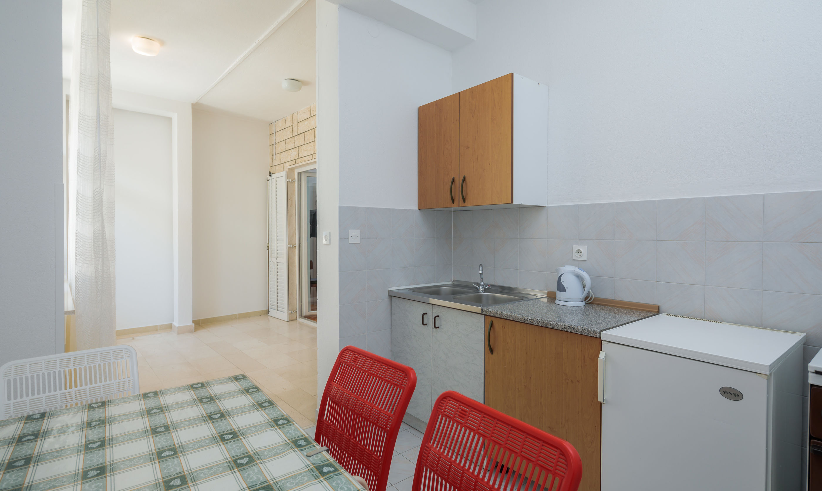 Apartments and Rooms Denis 56551-A2