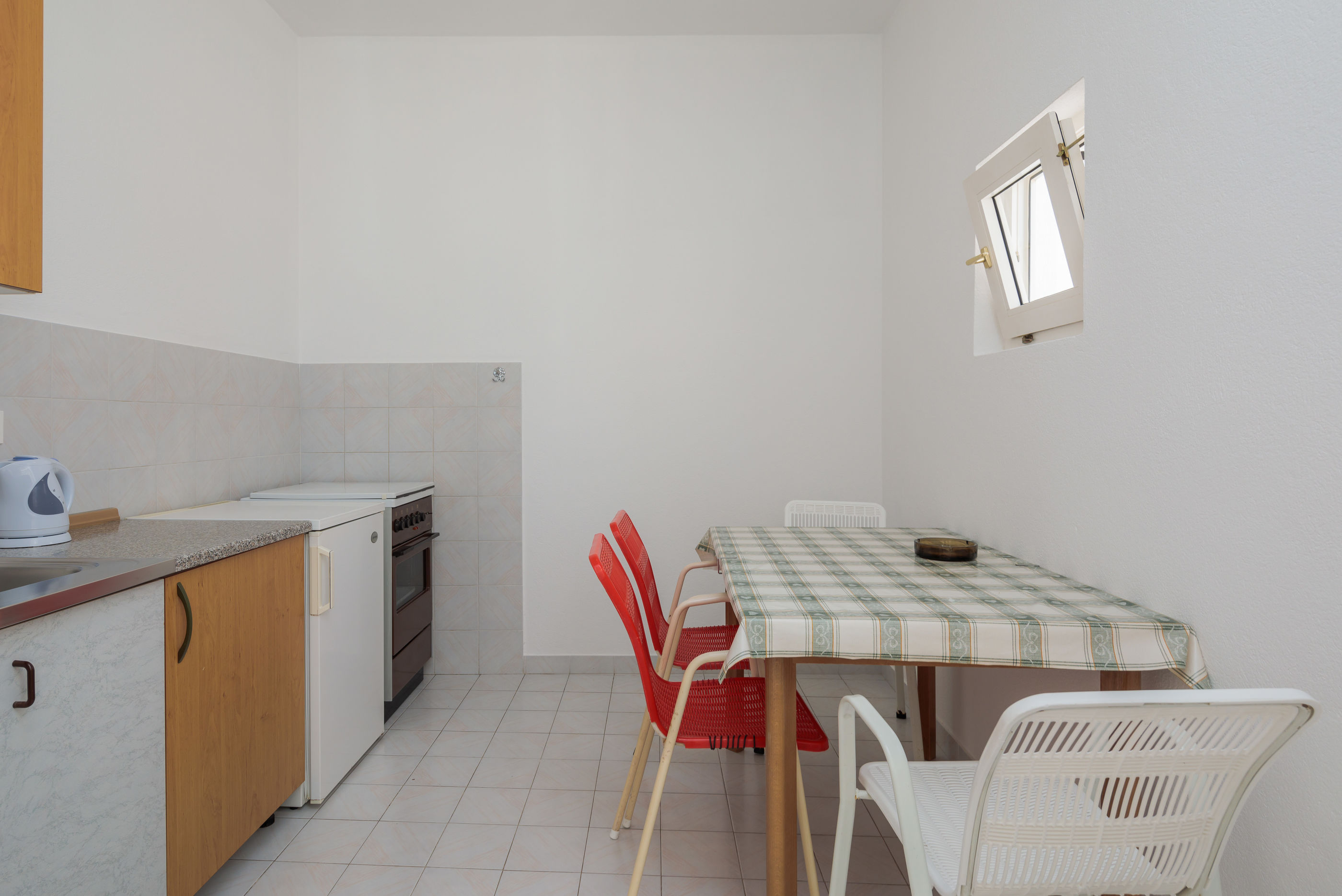 Apartments and Rooms Denis 56551-A2