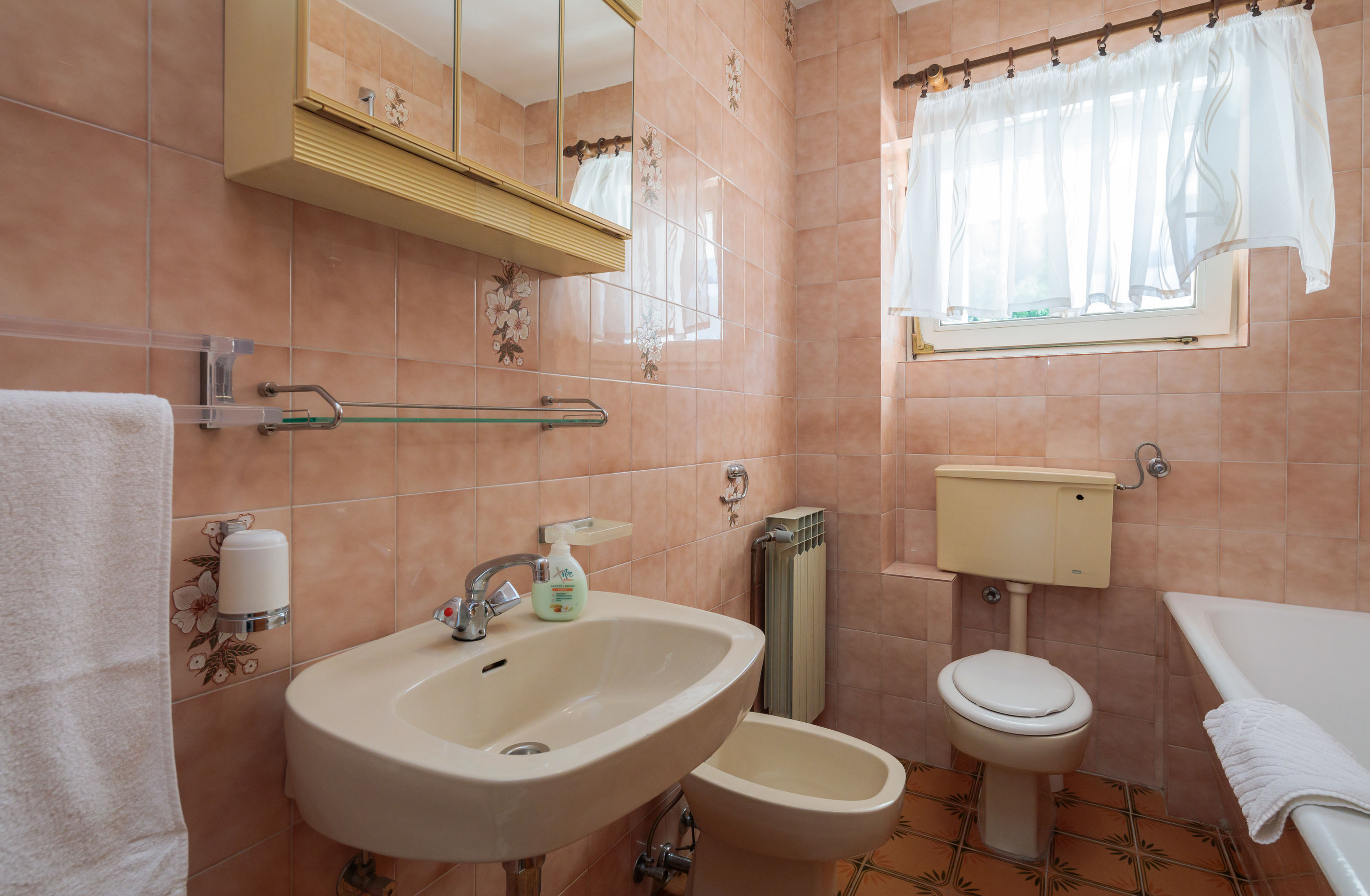 Apartments and Rooms Denis 56551-S2