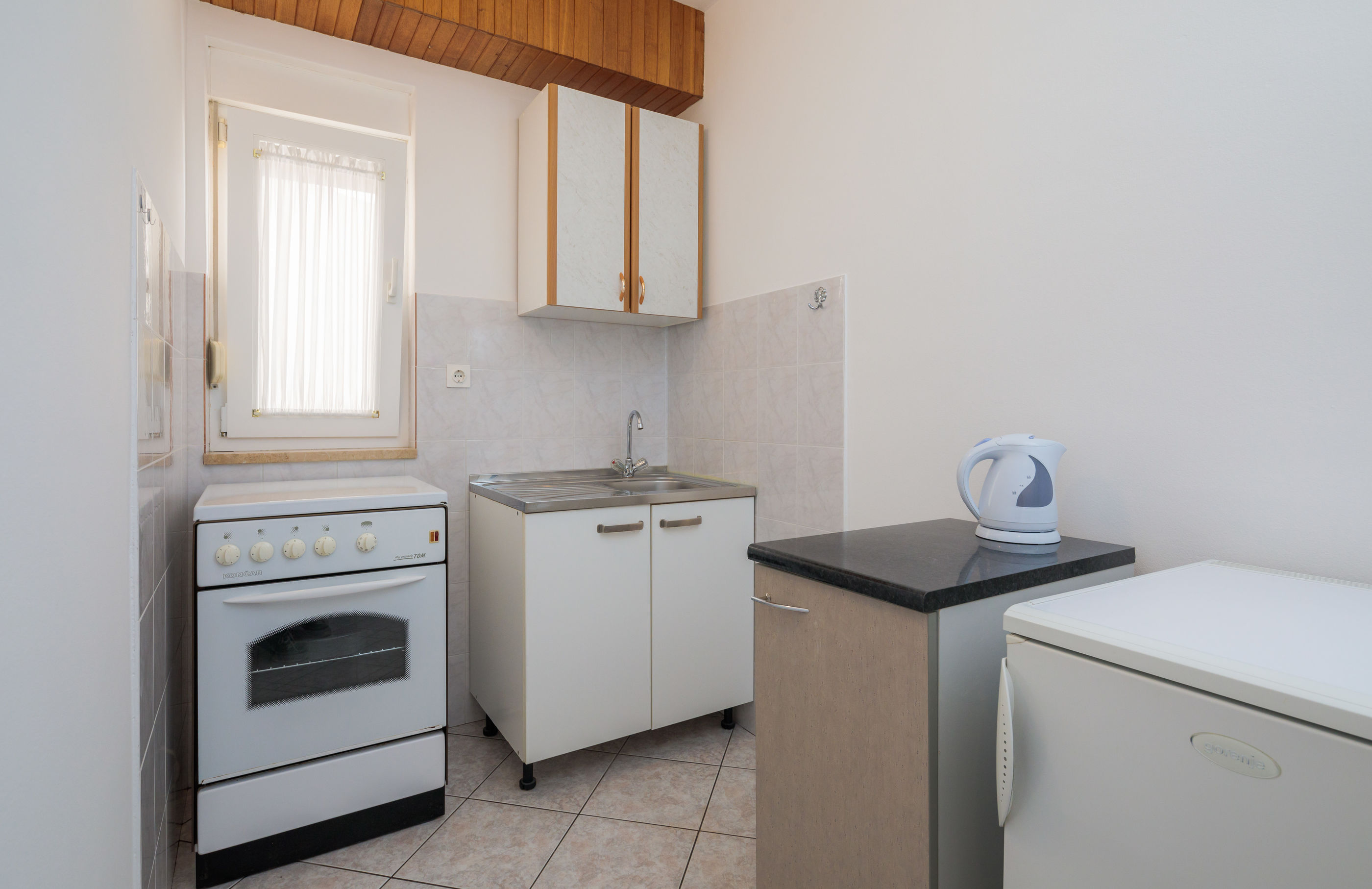 Apartments and Rooms Denis 56551-S2