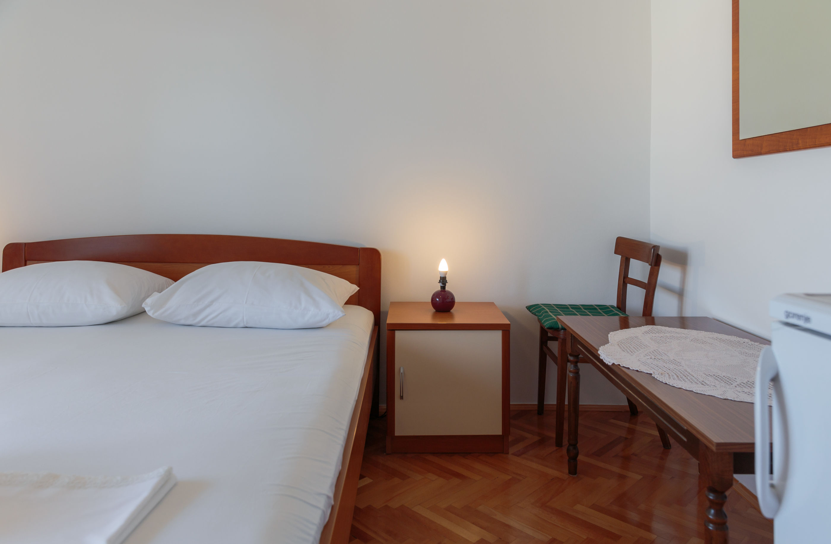 Apartments and Rooms Denis 56551-S2